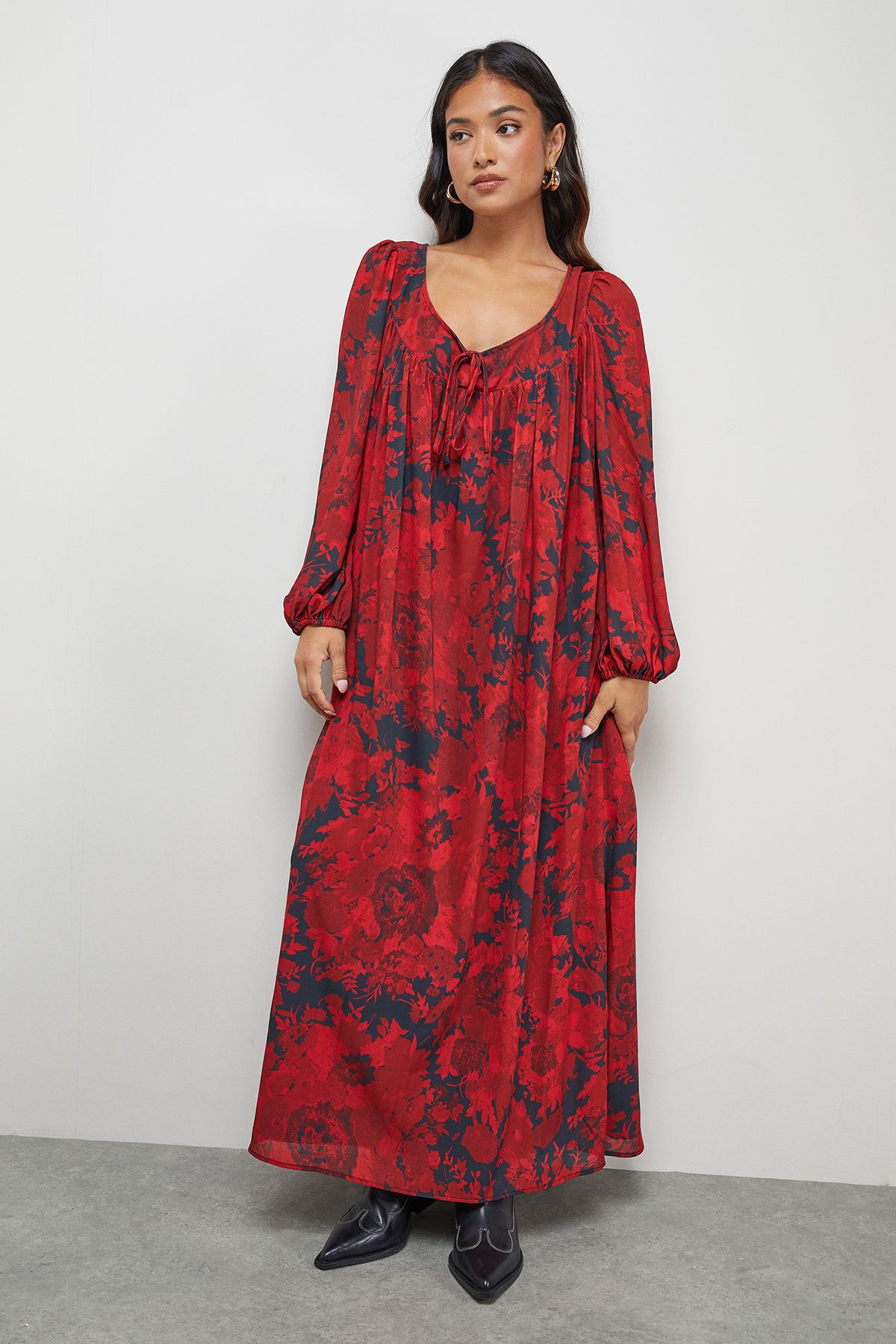 Warehouse Petite Chiffon Tie Front Volume Midi Smock Dress Red image 2