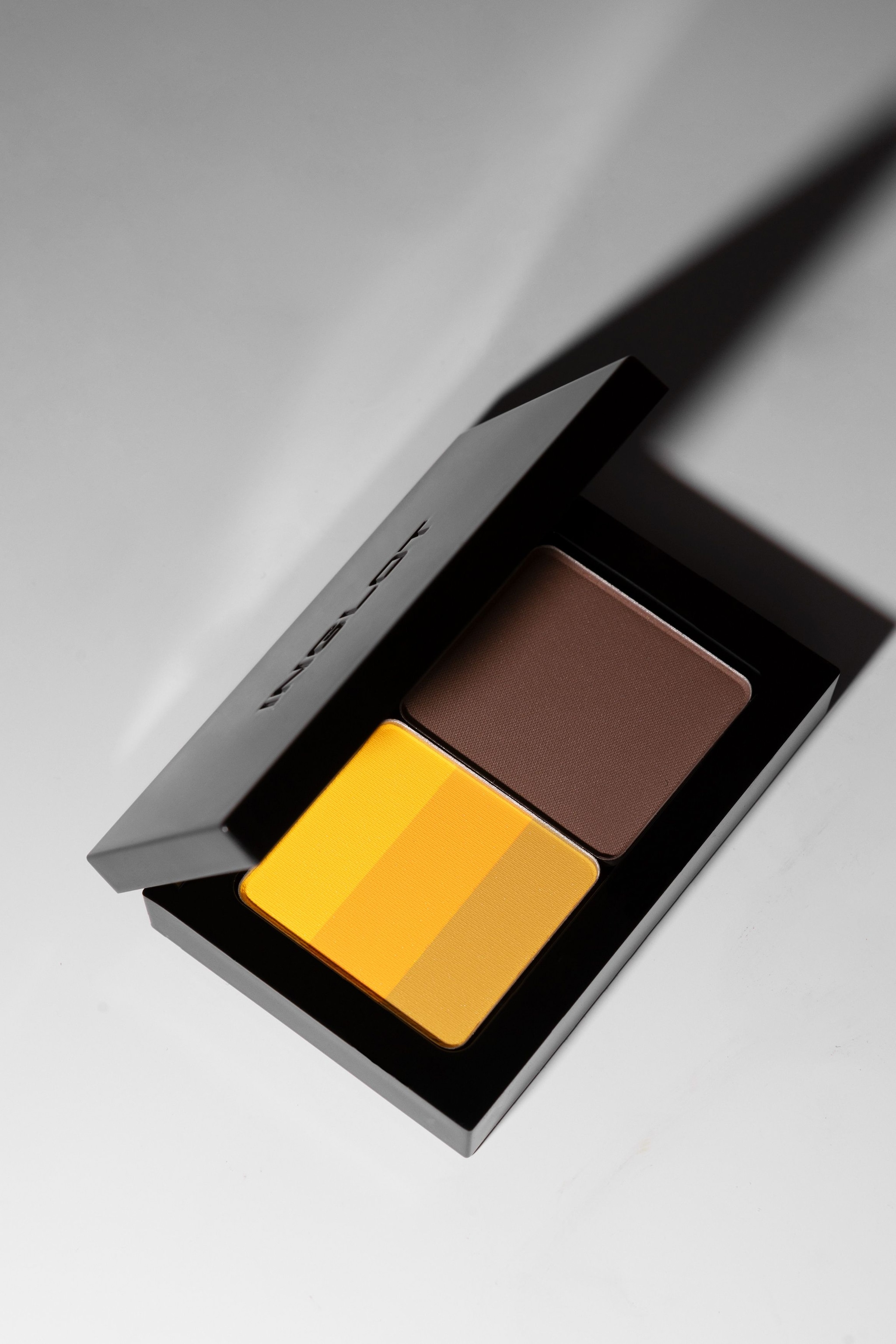 INGLOT Freedom System Eye Shadow  Rainbow Matte NF image 4