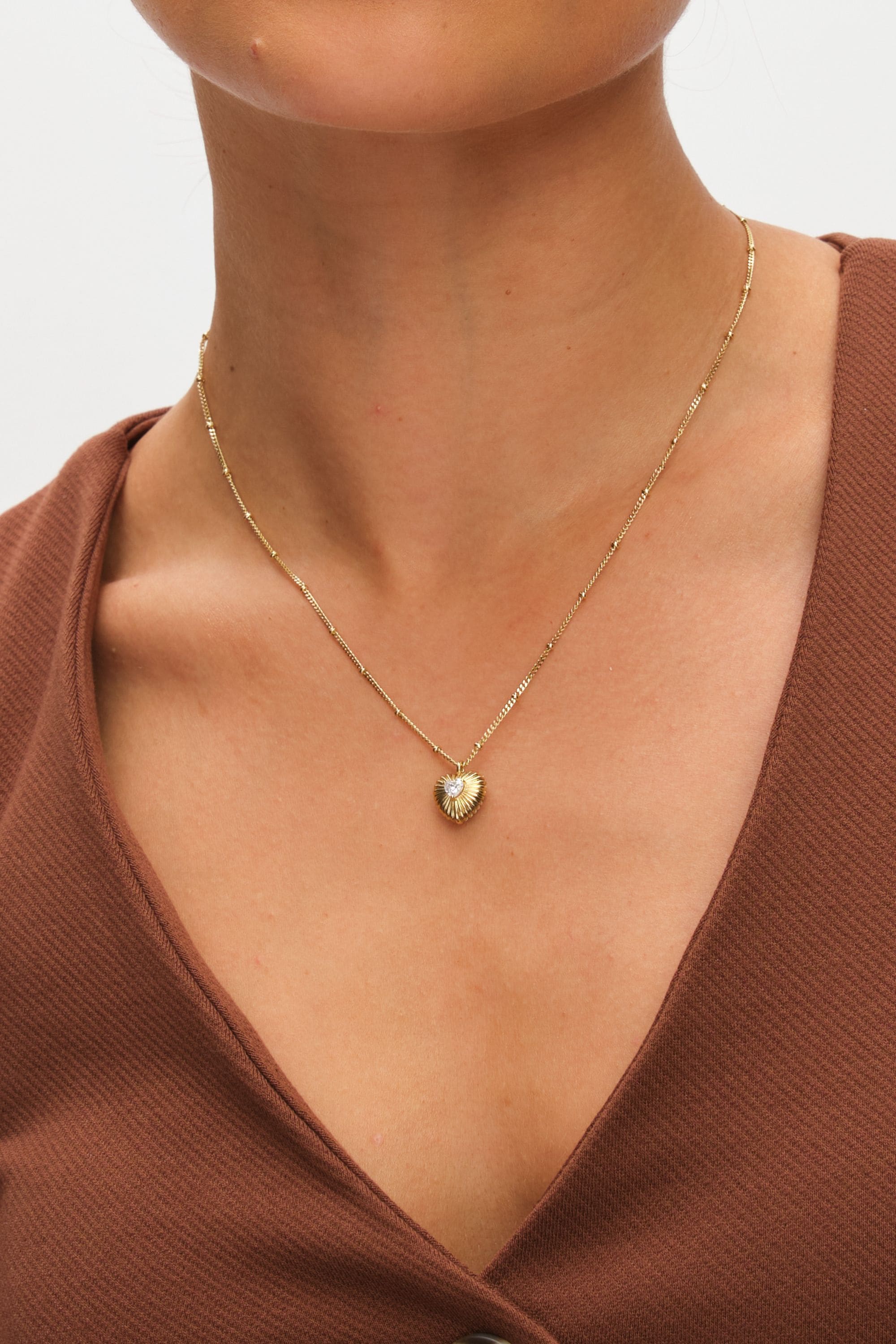 Inicio Gold Plated and Cubic Zirconia Ridged Heart Set - Gift Box image 3