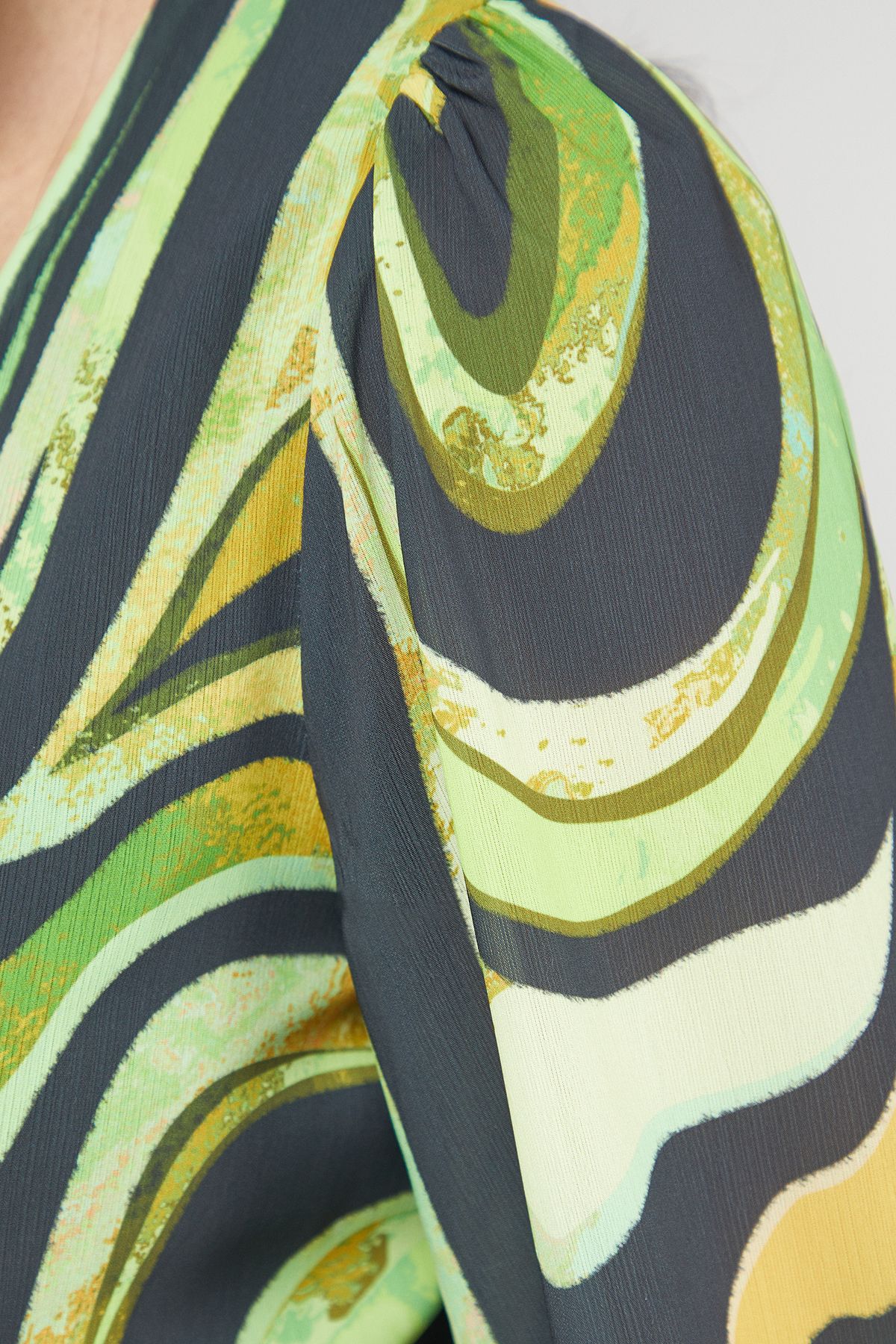 Warehouse Tony Chiffon Plunge Neck Asymmetric Hem Midi Dress Zebra image 6