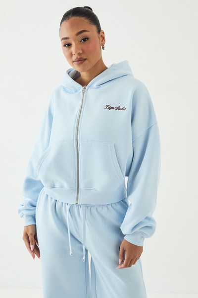 DSGN Studio DSGN Studio Script Embroidered Boxy Crop Zip Through Hoodie Light Blue