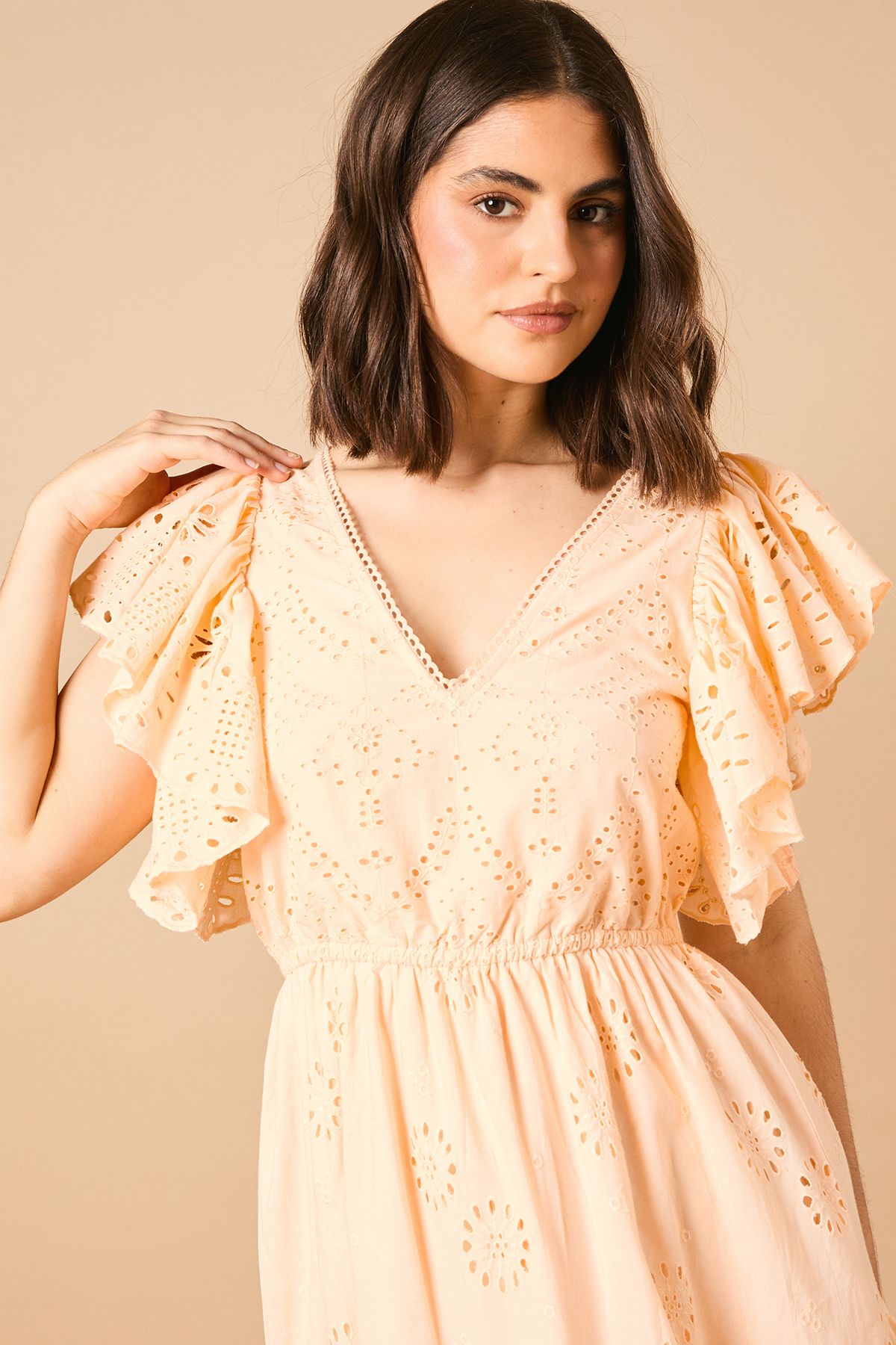 Oasis Broderie V Neck Angel Sleeve Maxi Dress Apricot image 3