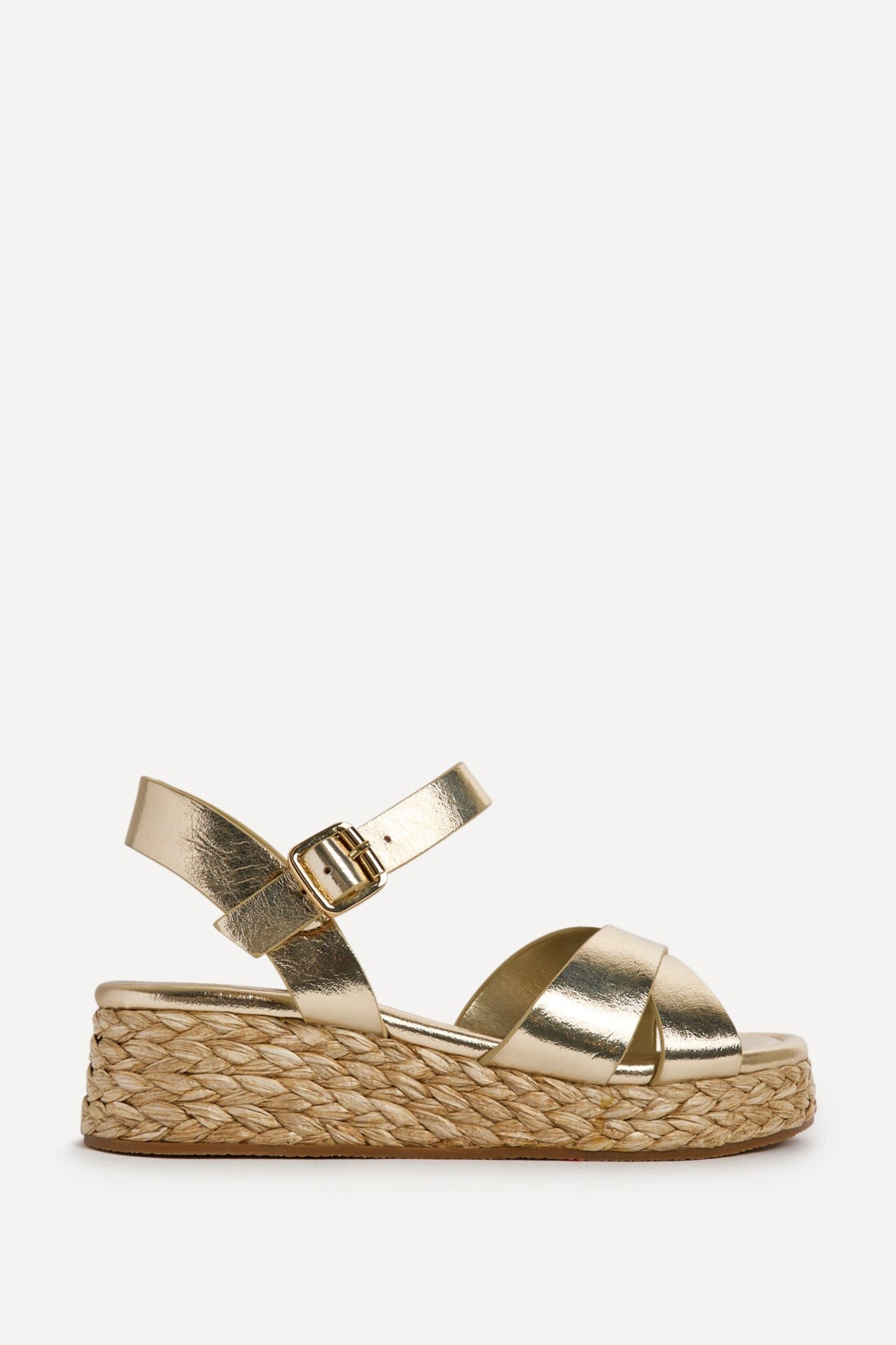 Linzi Spritz Wide Fit Gold Flatform Sandals