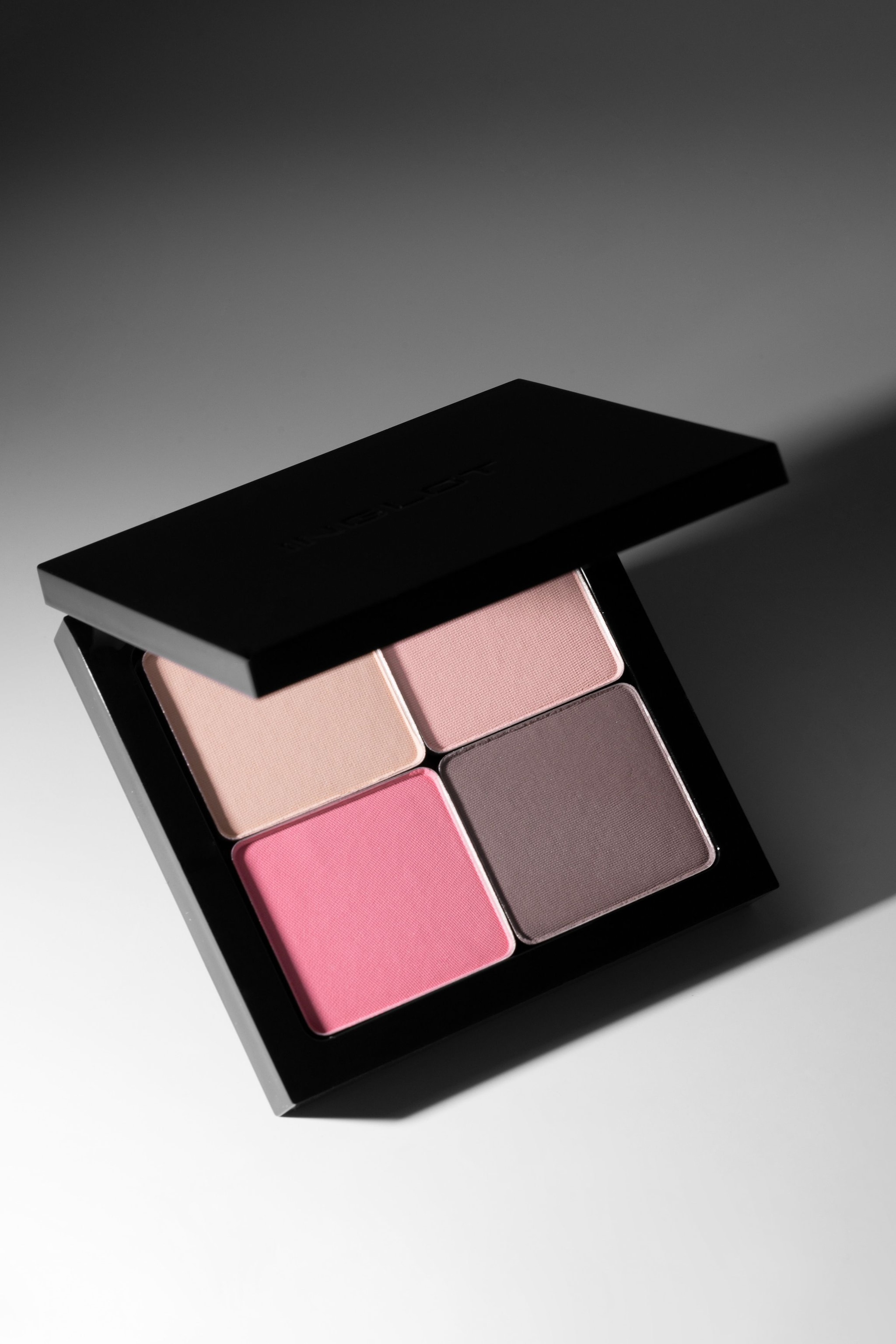 INGLOT Freedom System Eye Shadow Matte NF image 4