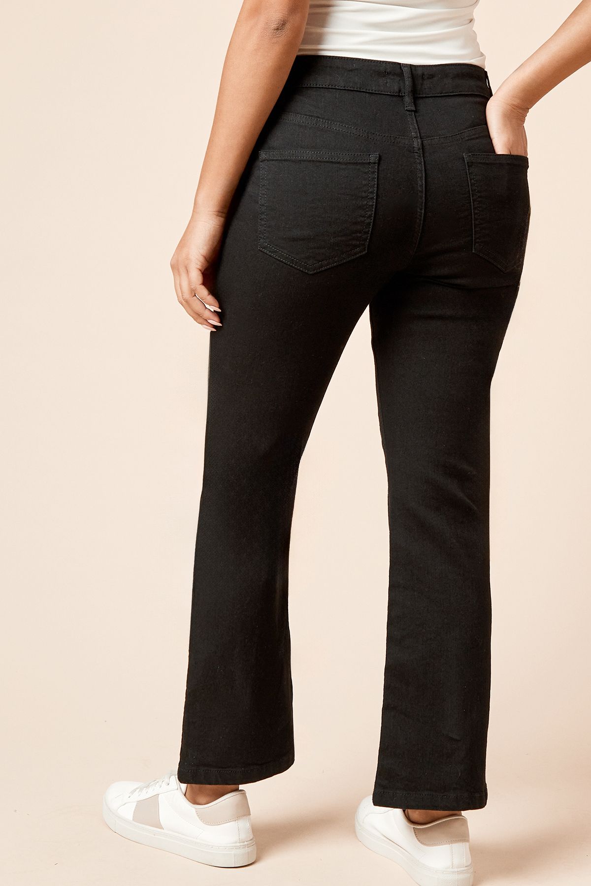 Dorothy Perkins Petite Comfort Stretch Bootcut Jeans Black image 3