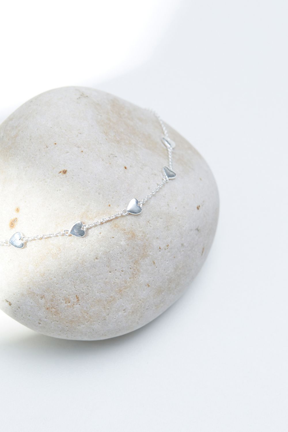 Simply Silver Sterling Silver 925 Polished Heart Station Bracelet