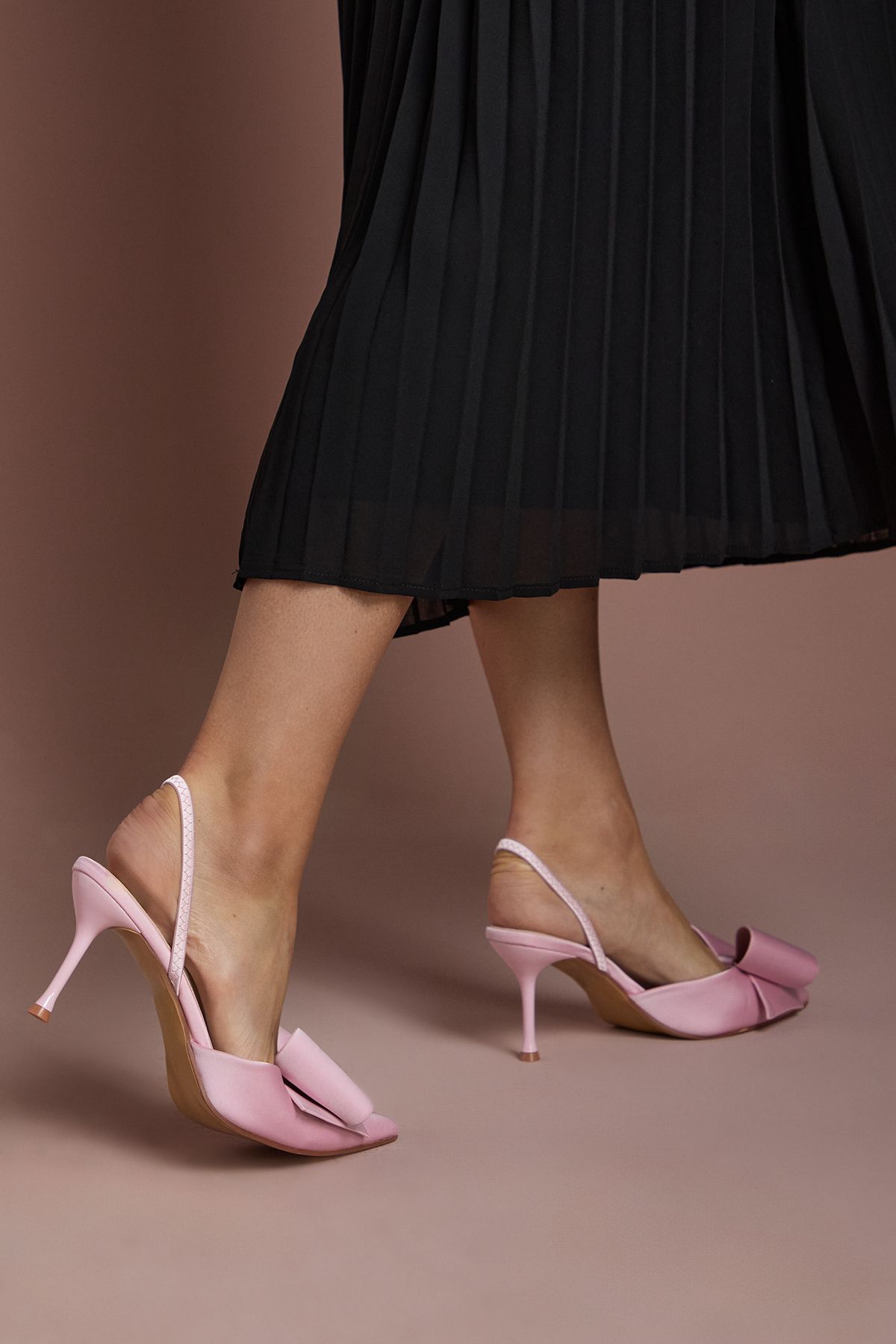 Coast Lola Satin Bow Detail Medium Stiletto Heel Sling Back Court Shoes Blush image 4