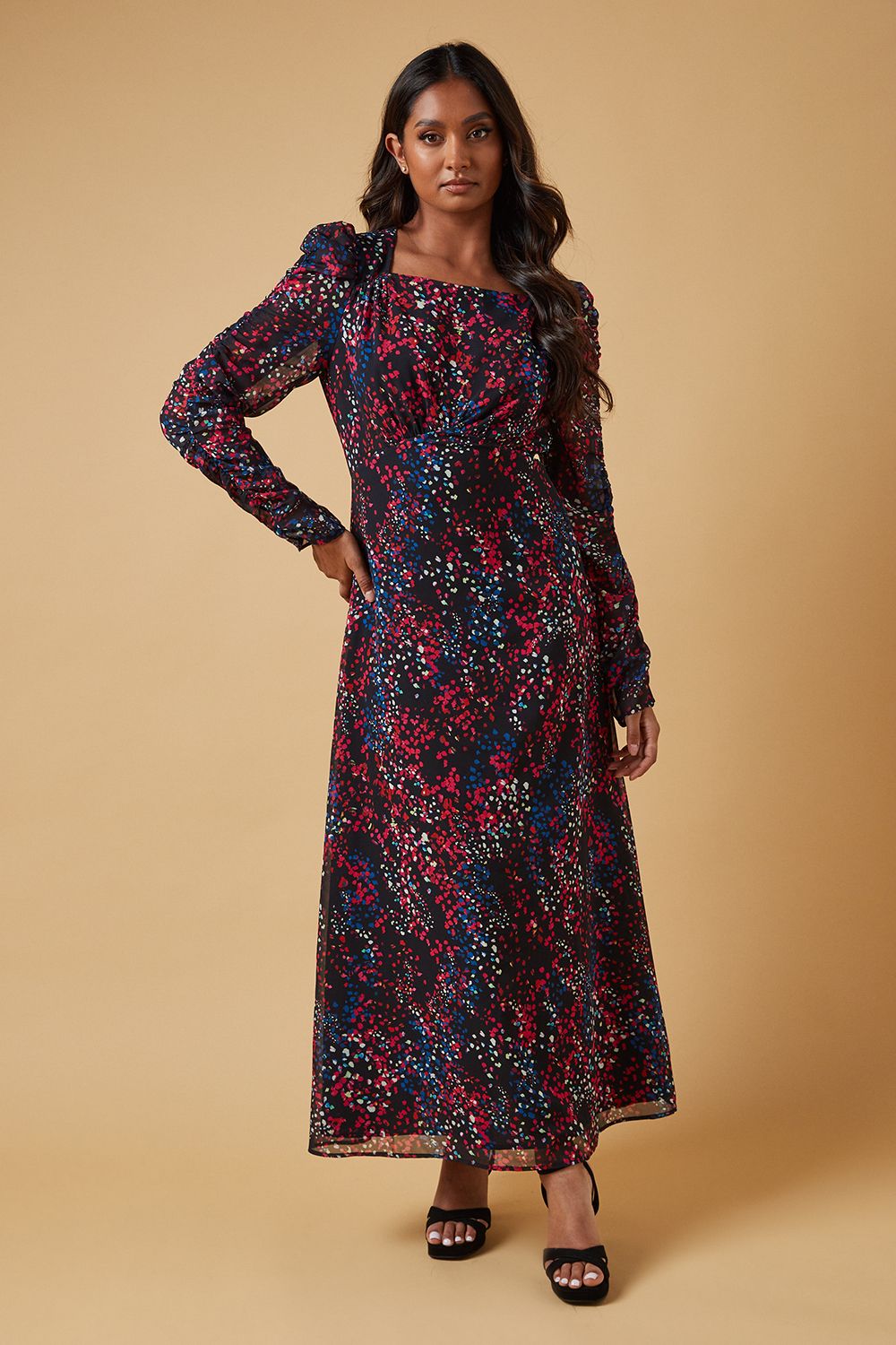 Oasis Occasion Abstract Spot Ruched Sleeve Midaxi Dress Black image 1