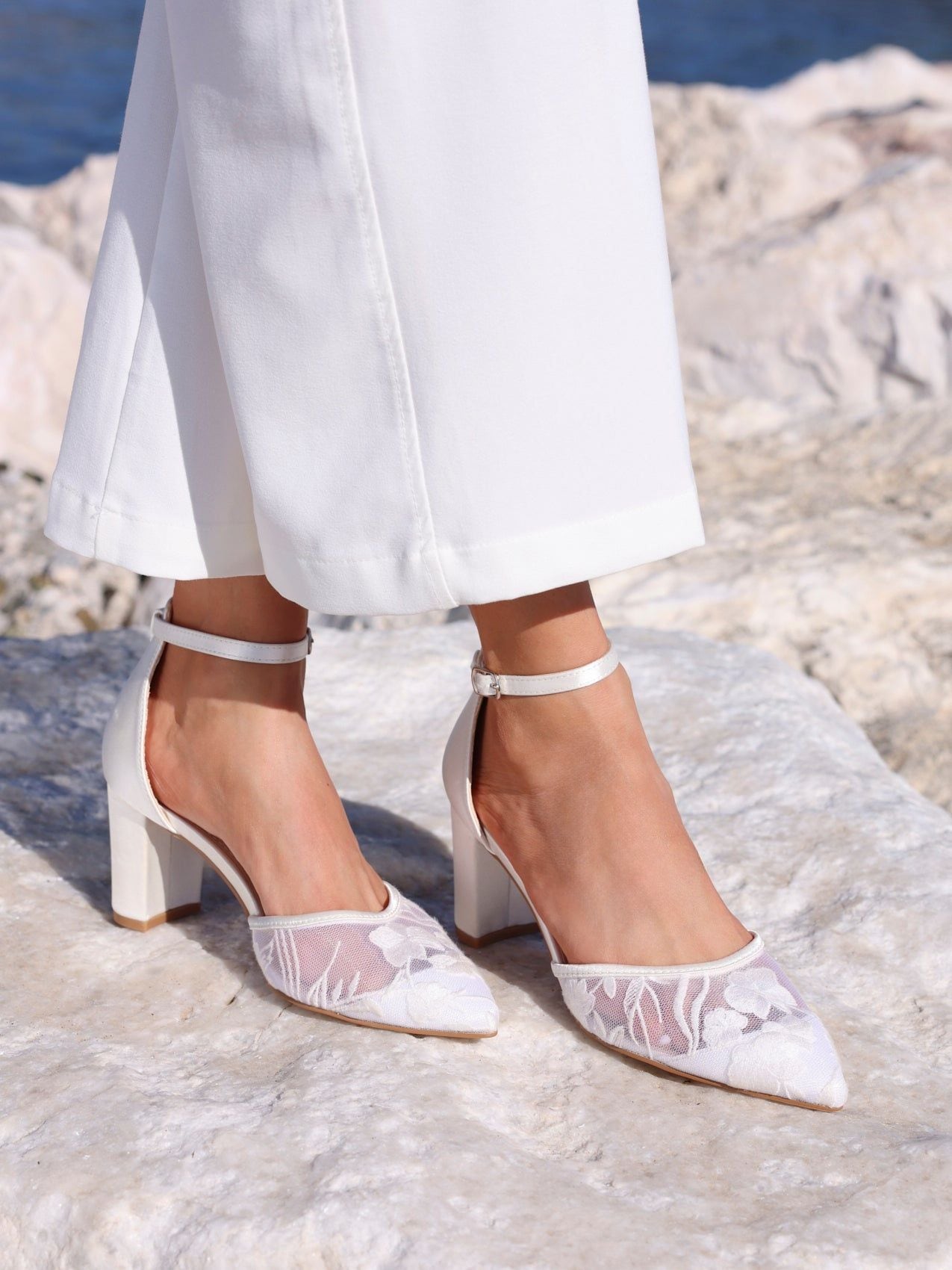 Linzi Essence Ivory Satin Floral Lace Block Court Heel image 2