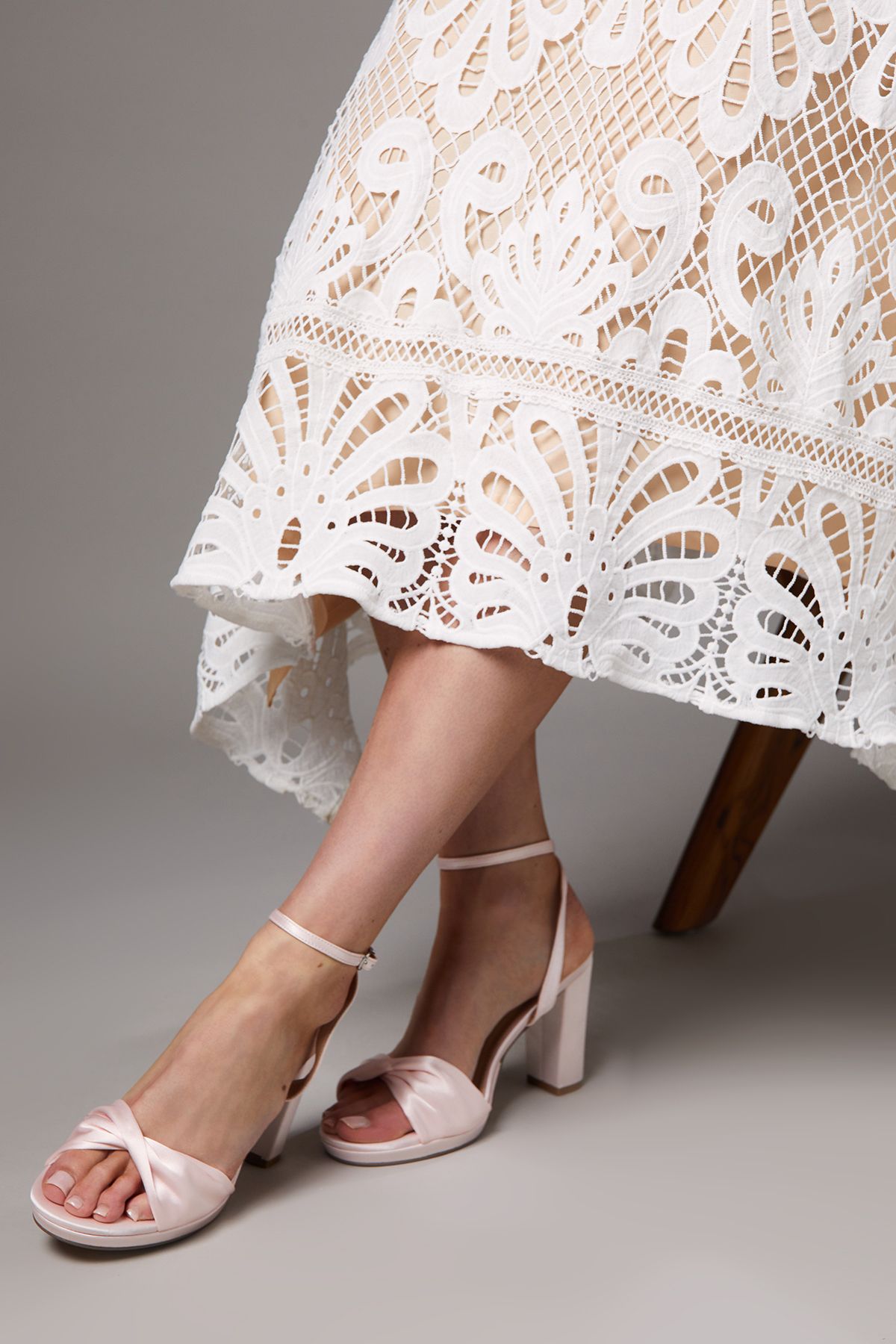 Coast Clover Twist Front Satin Block Heel Platform Sandals Blush image 3