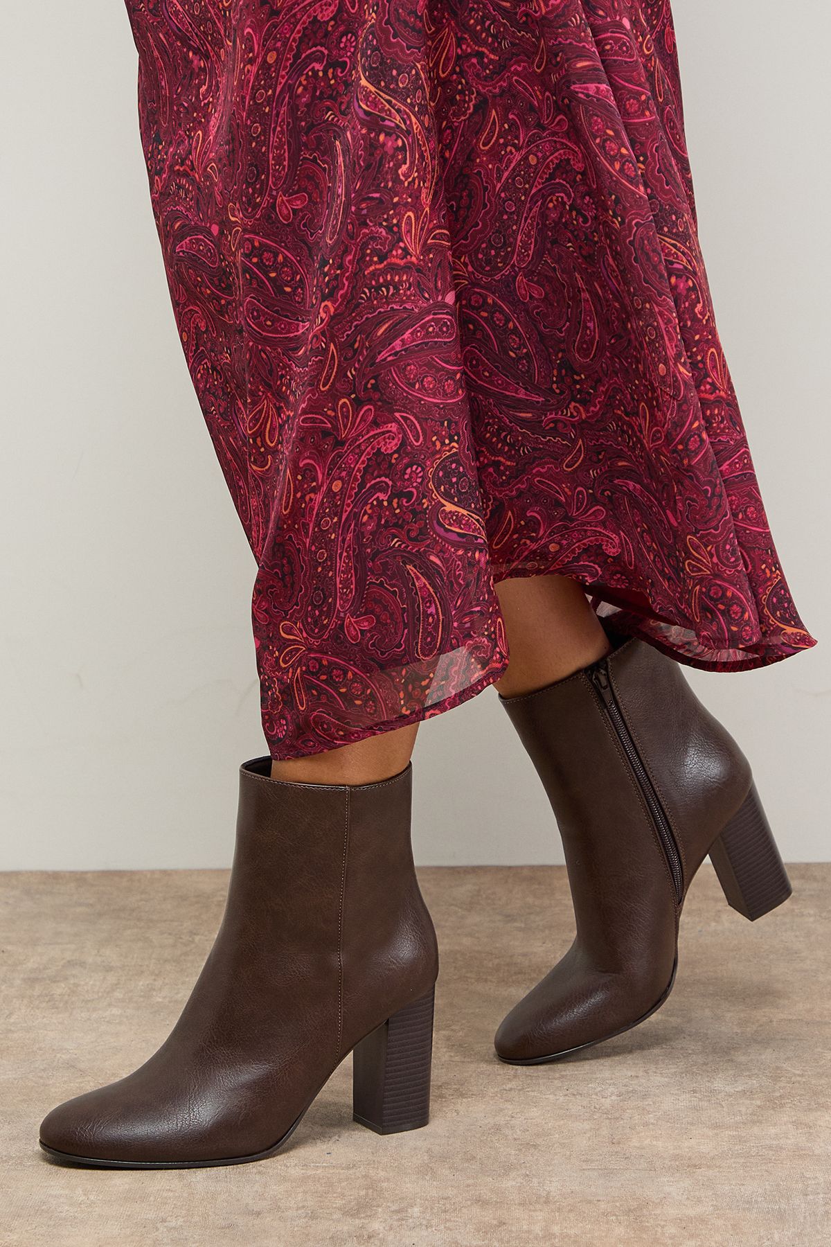 Oasis Louisa Faux Leather Round Toe Stacked High Heel Ankle Boots Brown