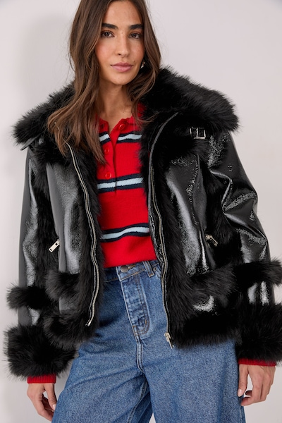 NastyGal Premium Vinyl Plush Fur Buckle Aviator Black