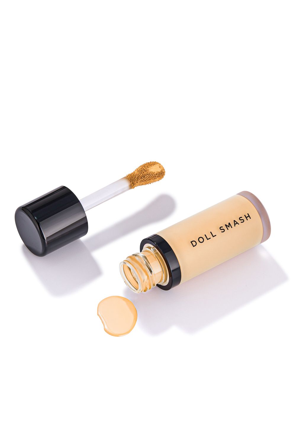 Doll Smash Ultimate Coverage Concealer Cheeky image 3