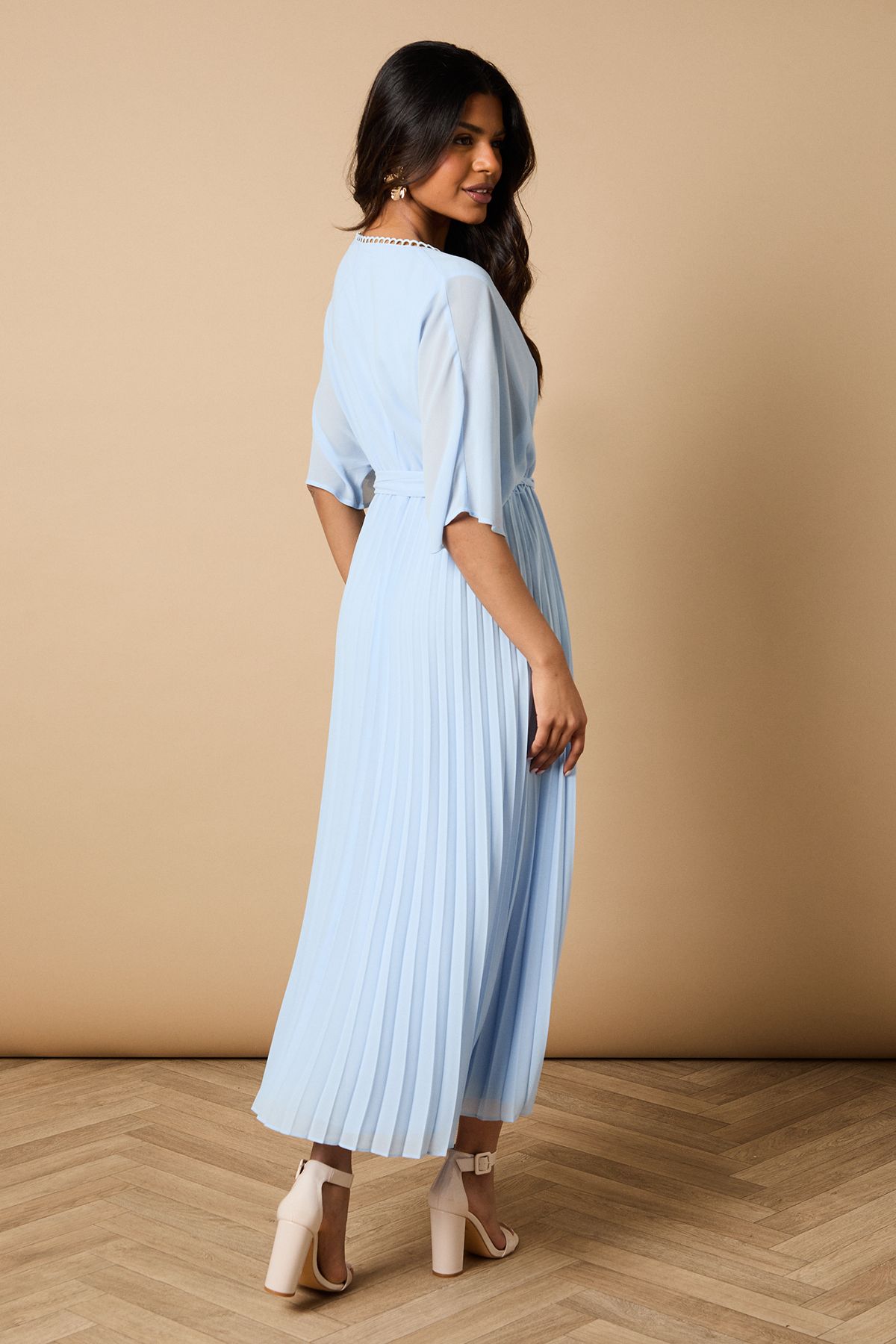Oasis Petite Occasion Kimono Sleeve Pleated Midi Dress Cornflower Blue image 3