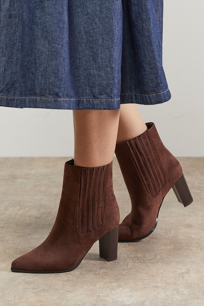 Oasis Maria Faux Suede High Block Heel Pointed Chelsea Ankle Boots Chocolate