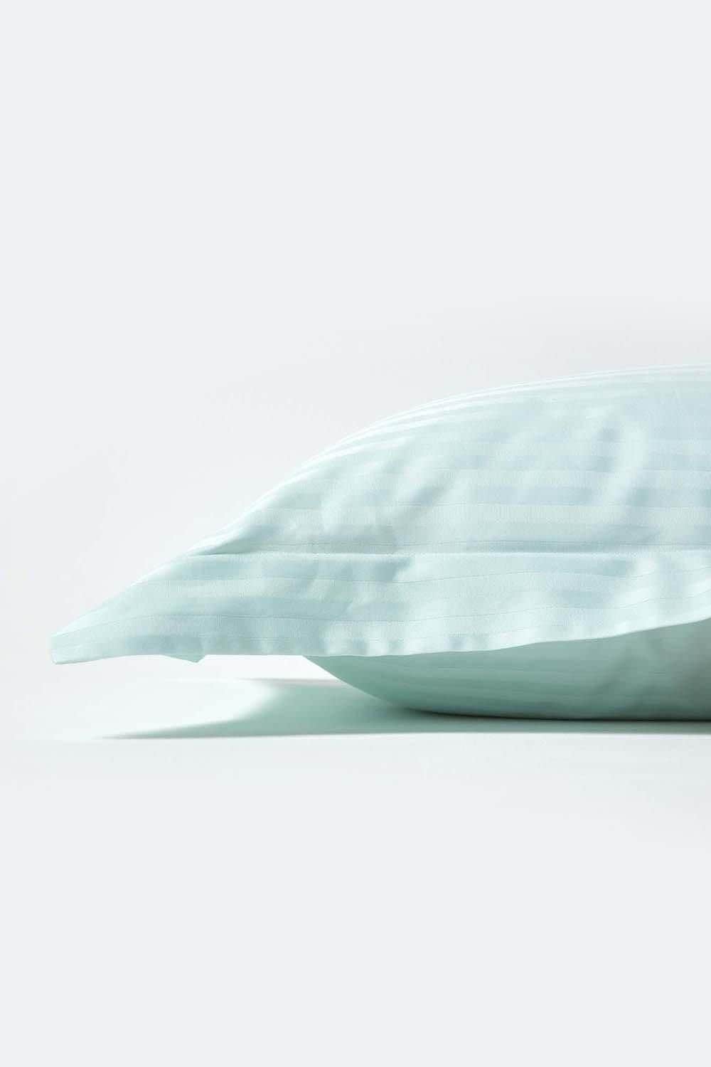 Homescapes Egyptian Cotton Satin Stripe Oxford Pillowcase 330 TC image 2