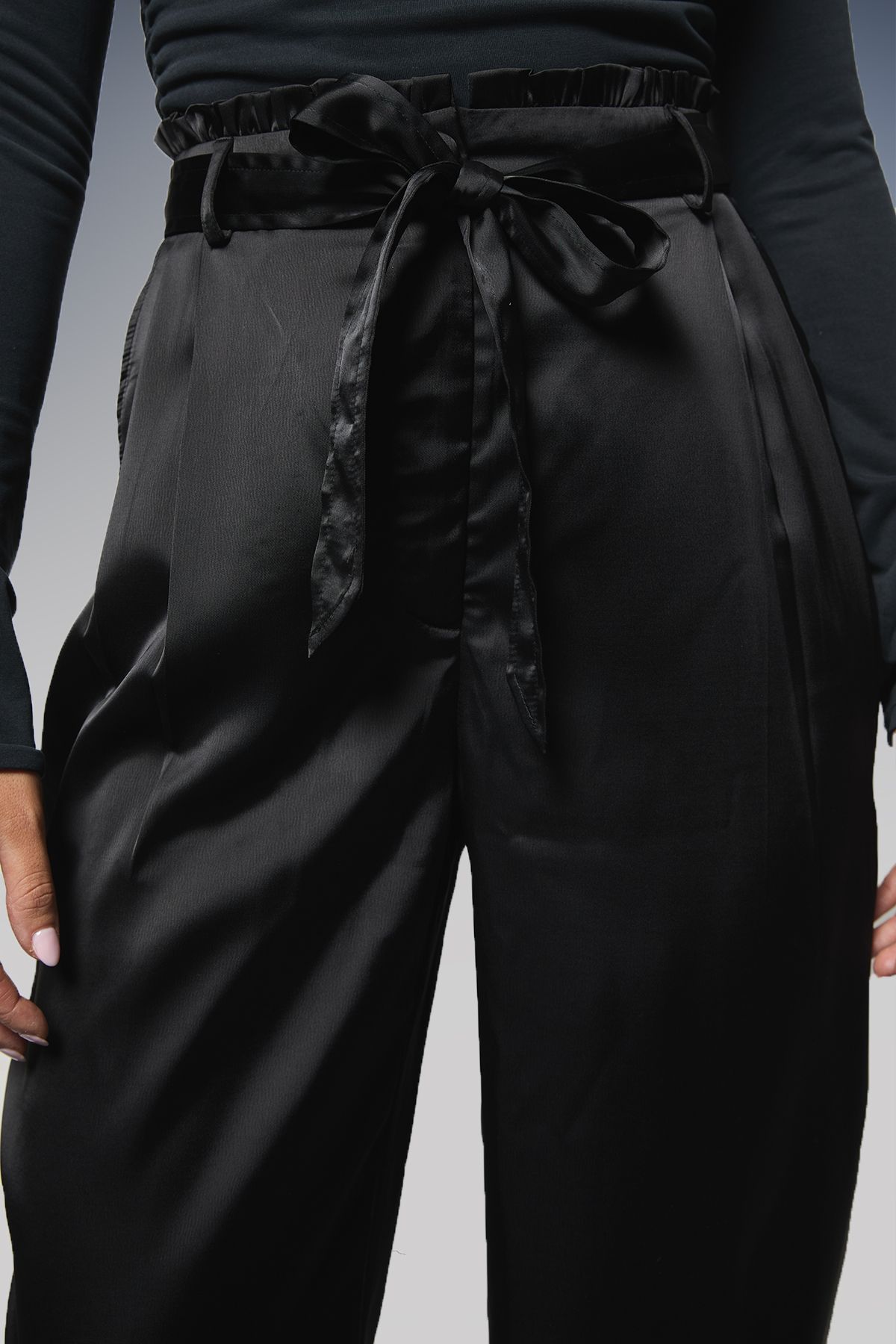 Dorothy Perkins Satin Paperbag Tapered Trousers Black image 4