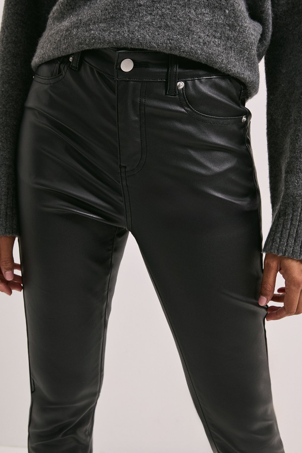 Dorothy Perkins Coated Skinny Jean Black image 4