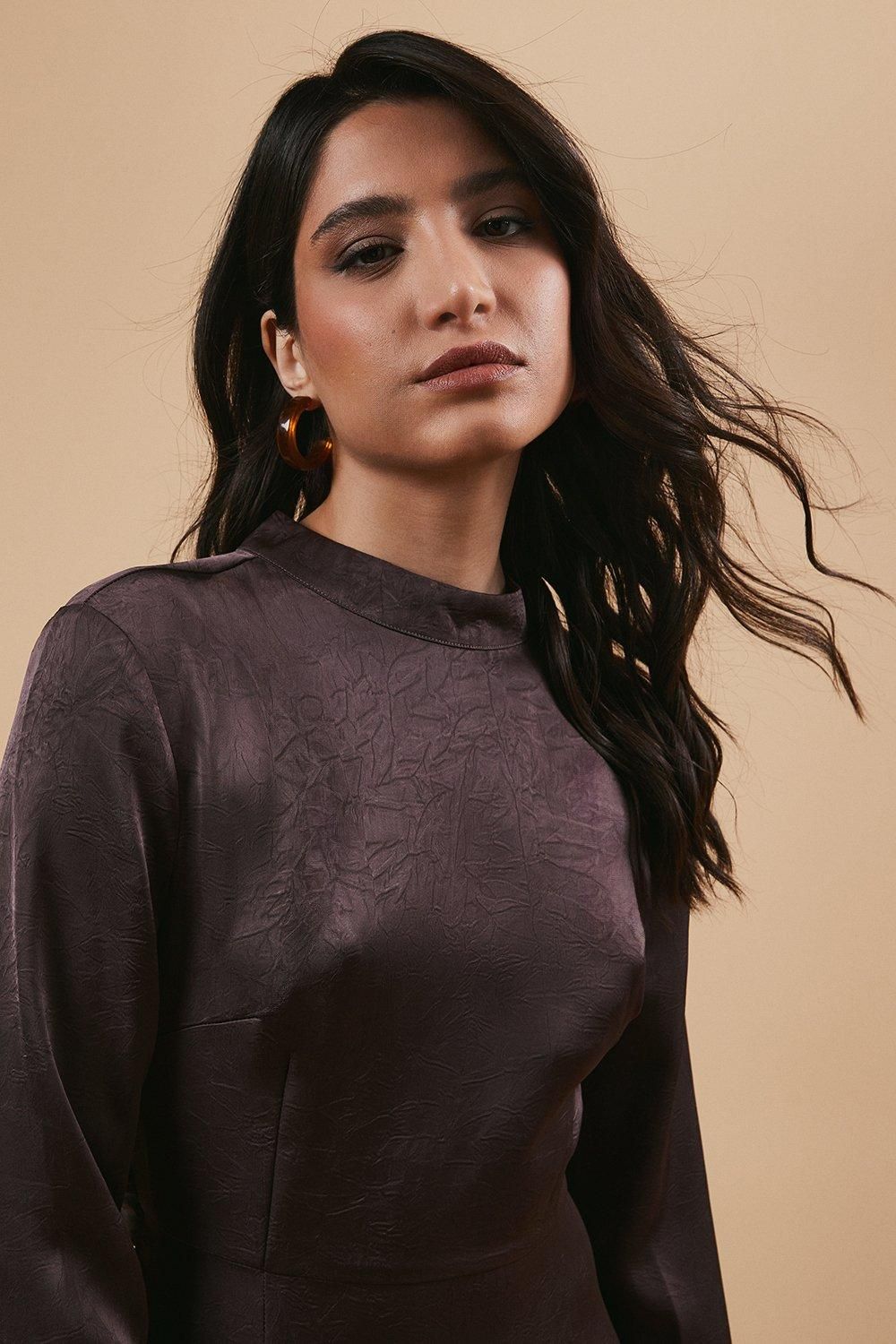 Oasis Satin High Neck Twist Back Midi Dress Mauve image 2