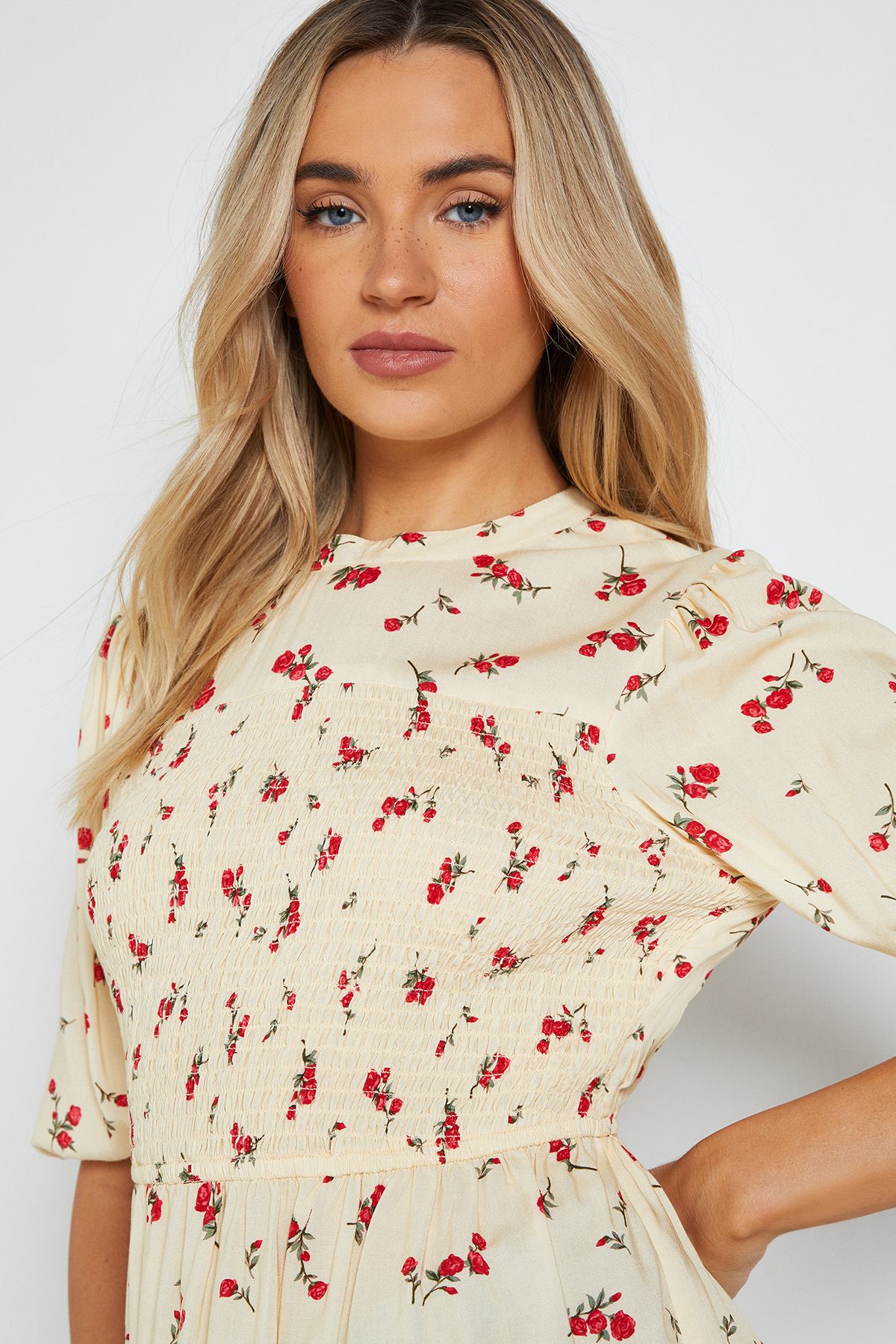 Dorothy Perkins Yellow Ditsy High Neck Shirred Bodice Top Yellow image 4