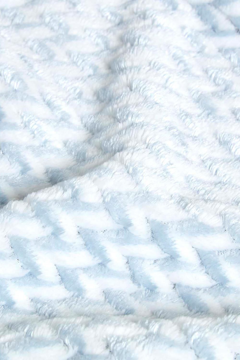 Homescapes Mora Faux Fur Velvet Throw image 4