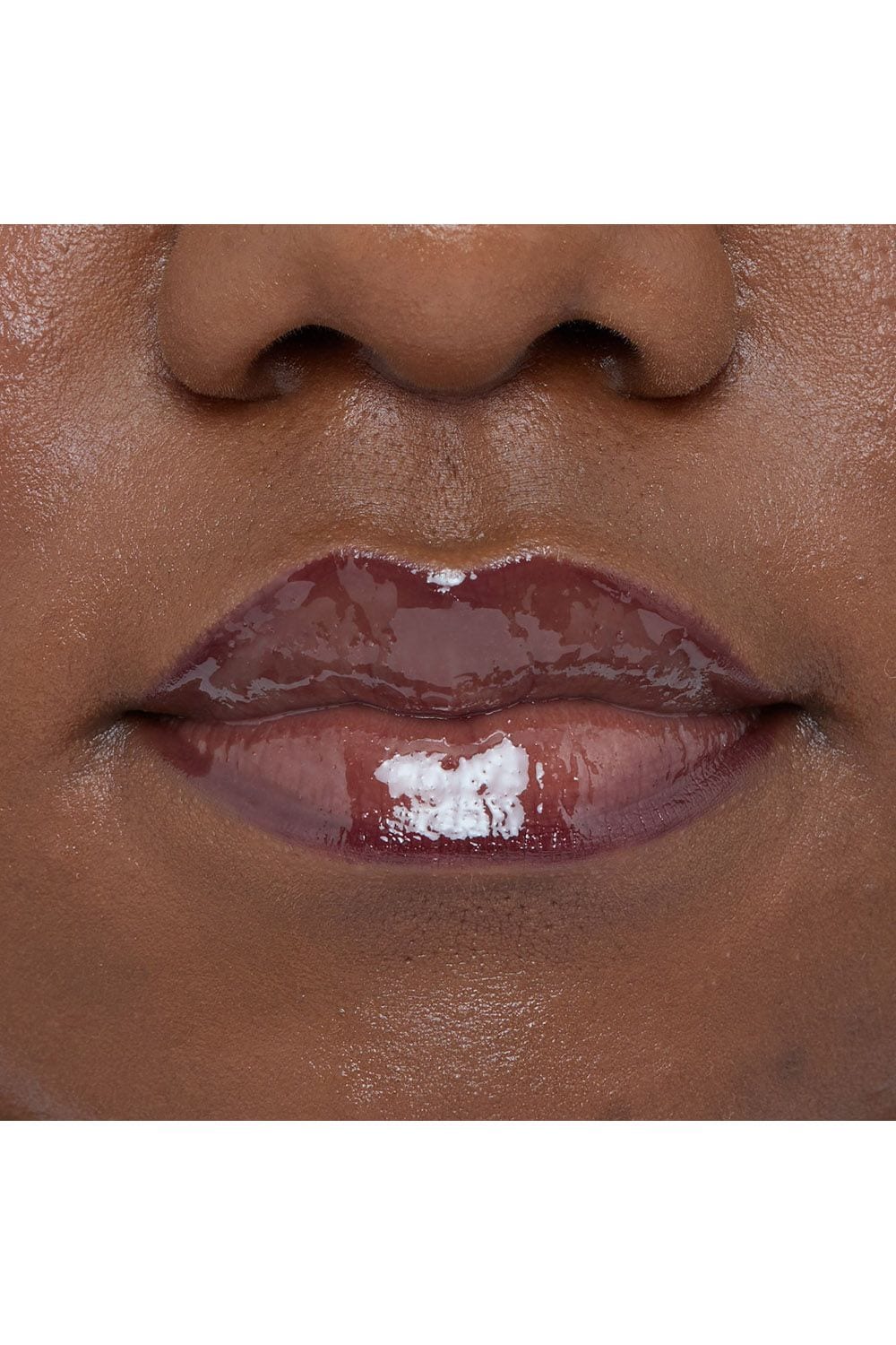 Revolution Pout Bomb Plumping Lip Liner Deepest Mauve image 6