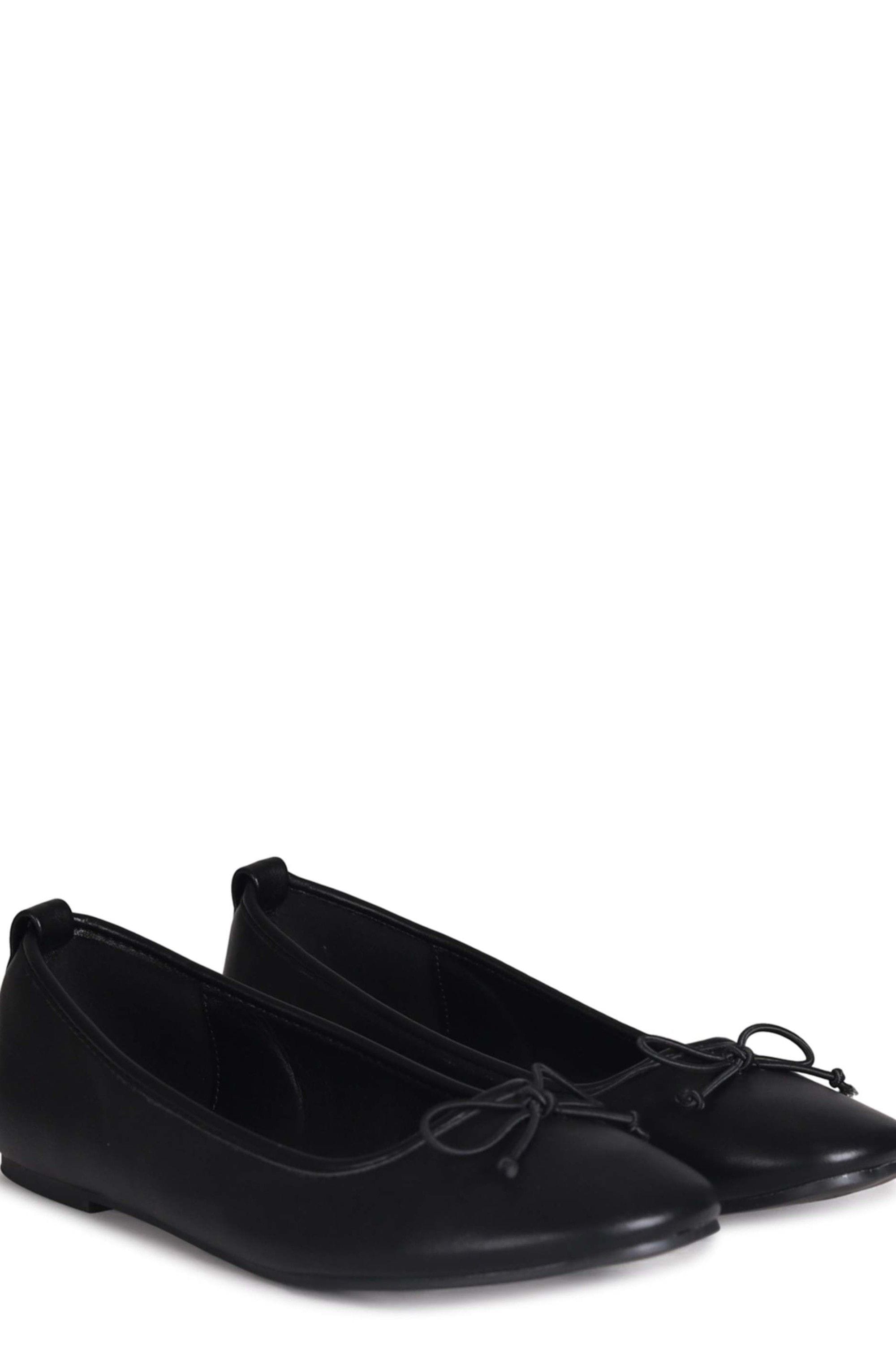 Linzi Este Black Faux Leather Pump image 3