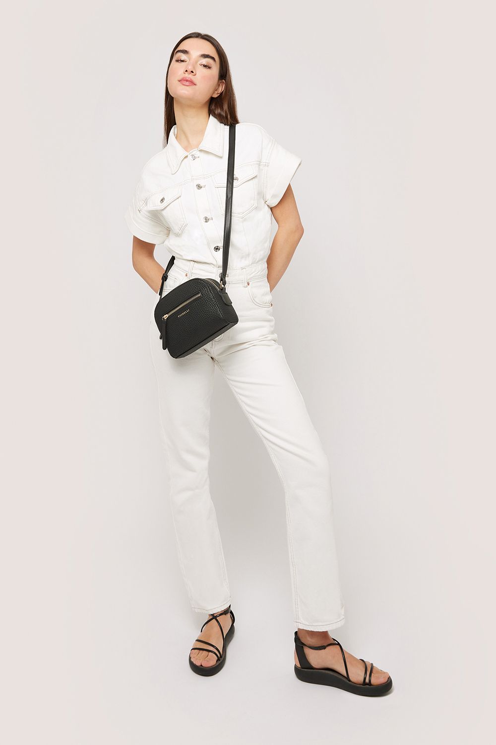FIORELLI Anouk Crossbody Plain image 4