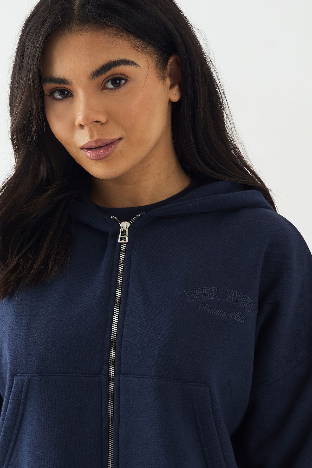 DSGN Studio DSGN Studio Sport Training Club Boxy Zip Through Hoodie Navy image 4
