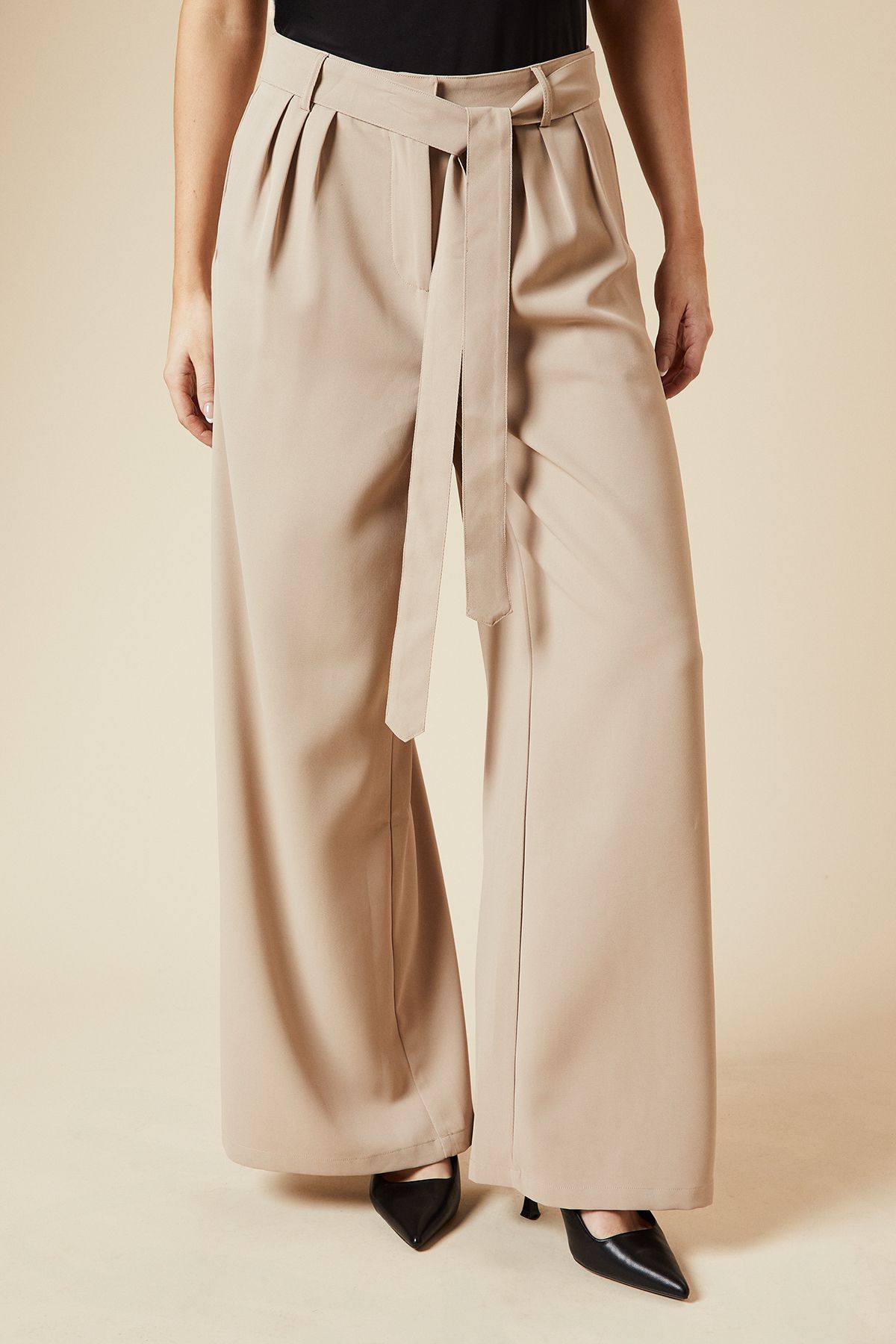 Dorothy Perkins Pleated Belted Wide Leg Trouser Stone image 2