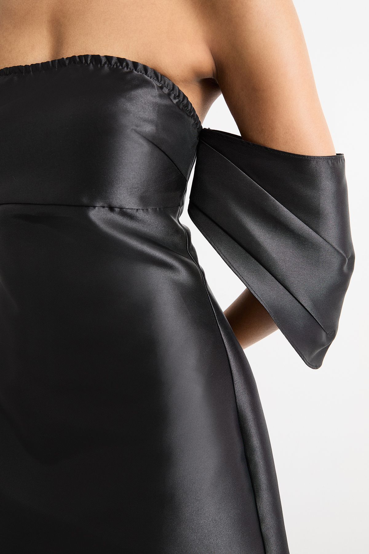 Warehouse Structured Puff Sleeve Bardot Mini Dress Black image 4