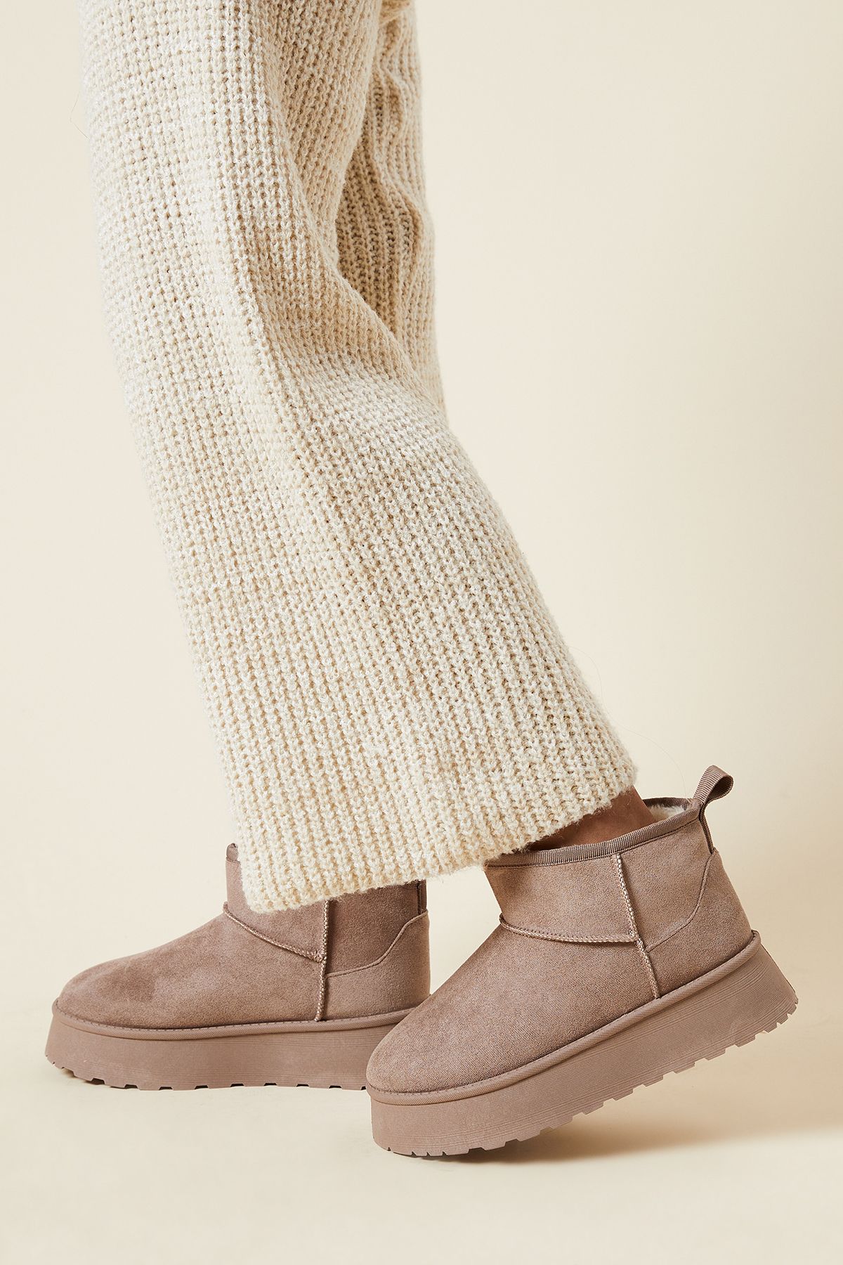 Dorothy Perkins Hadiya Suedette Faux Fur Lined Cosy Chunky Flatform Ankle Boots Taupe image 2
