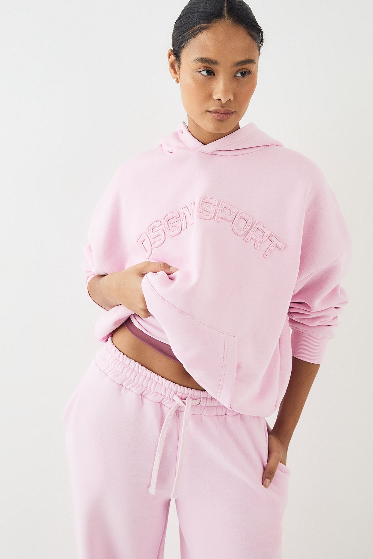 DSGN Studio DSGN Studio Self Fabric Applique Oversized Hoodie Pink image 1