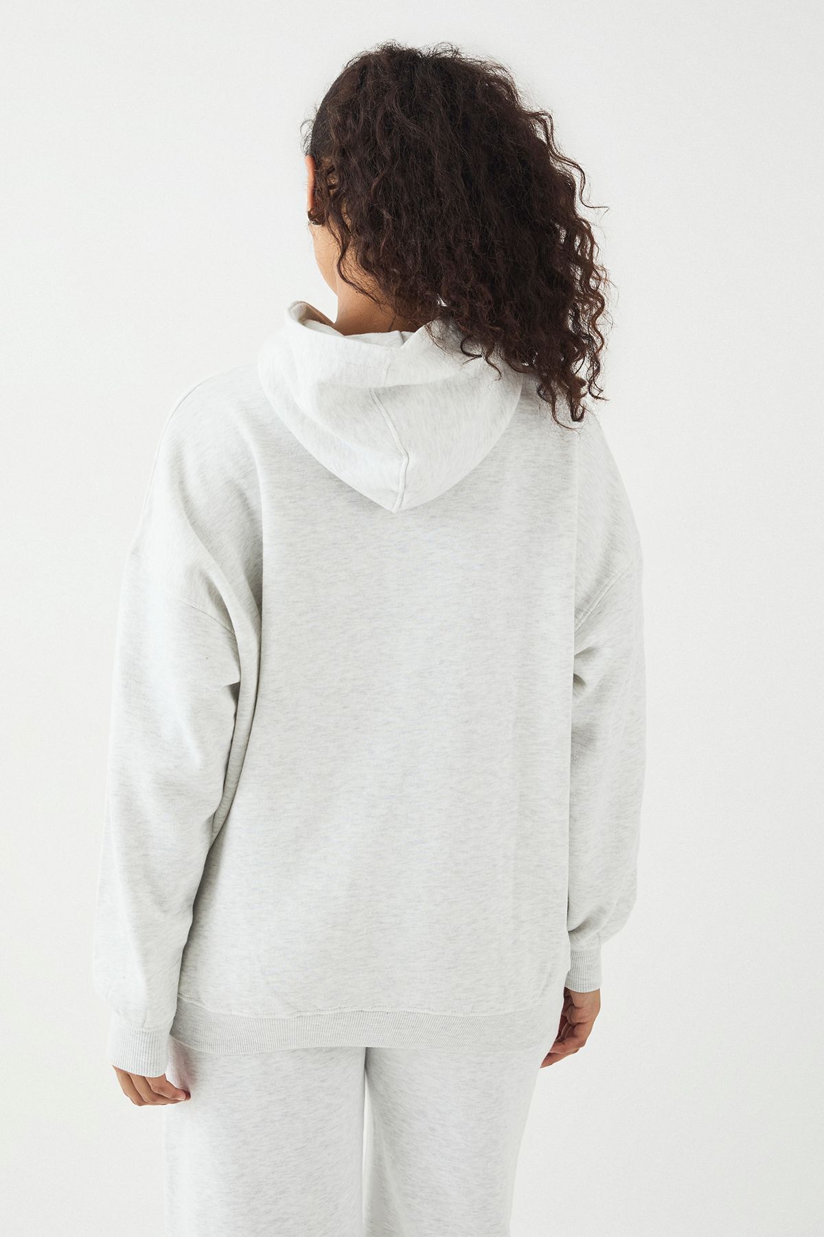 DSGN Studio DSGN Studio Applique Oversized Hoodie Ash Grey image 2