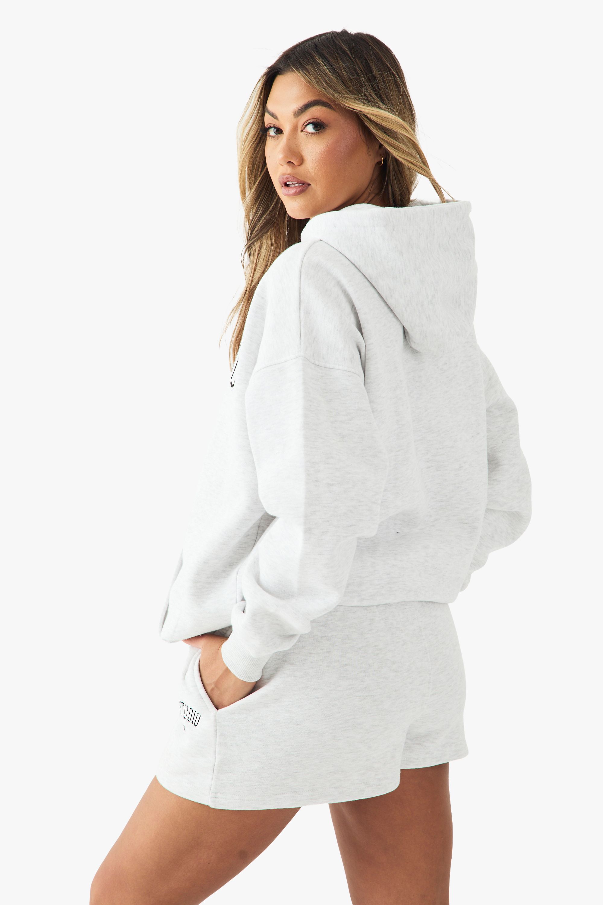 DSGN Studio DSGN Studio Sports Club Applique Sweat Short Ash Grey image 2