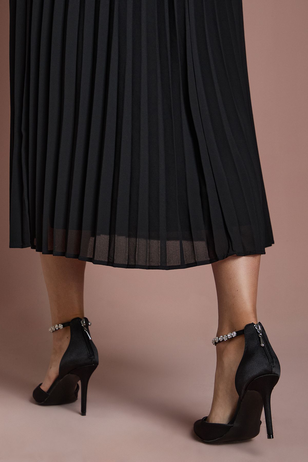 Coast Wide Fit Tatiana Satin Jewelled Anklet High Stiletto Court Shoes Black image 4