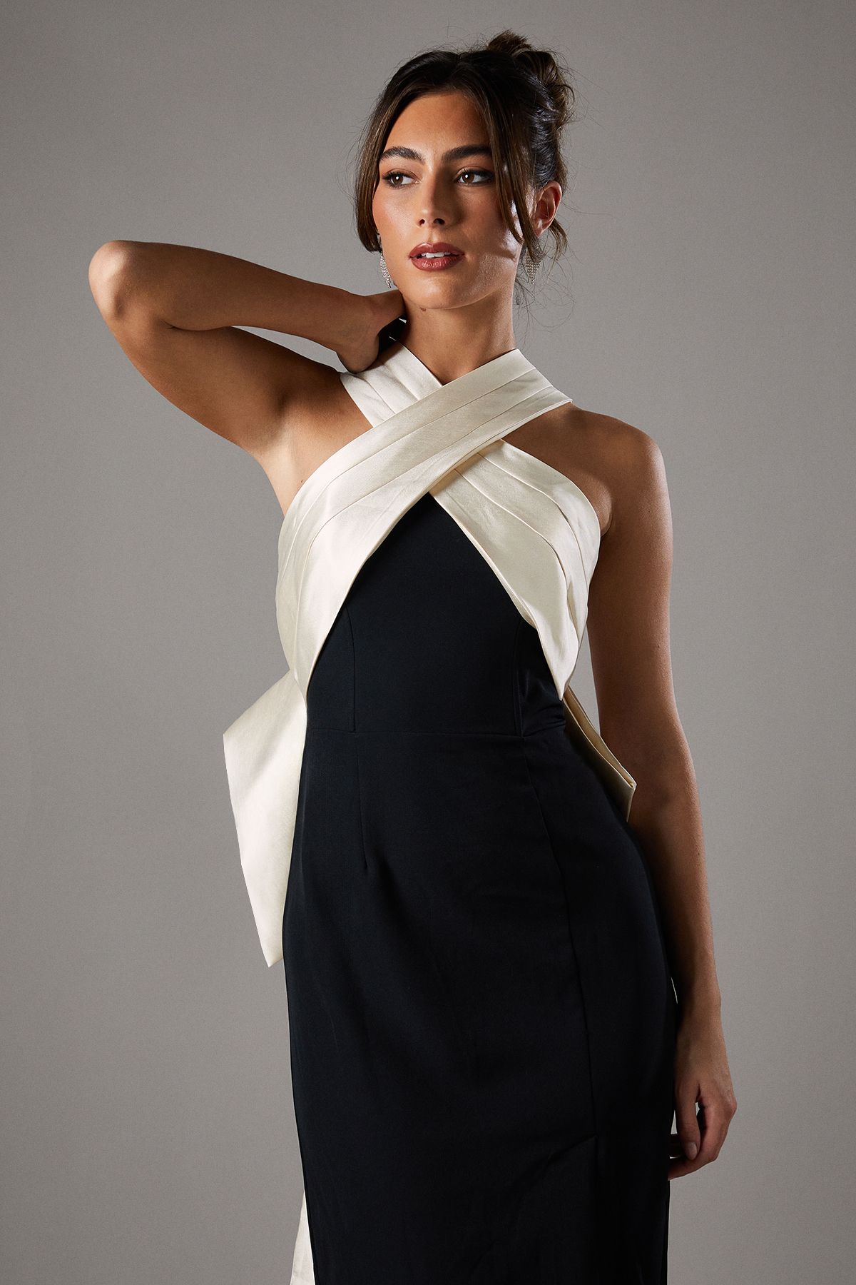 Coast Cross Over Front Bow Back Midi Dress Mono image 3