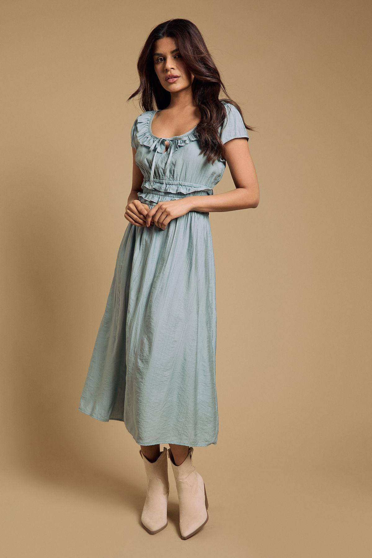 Dorothy Perkins Petite Frill Scoop Neck Shirred Waist Midi Dress Blue