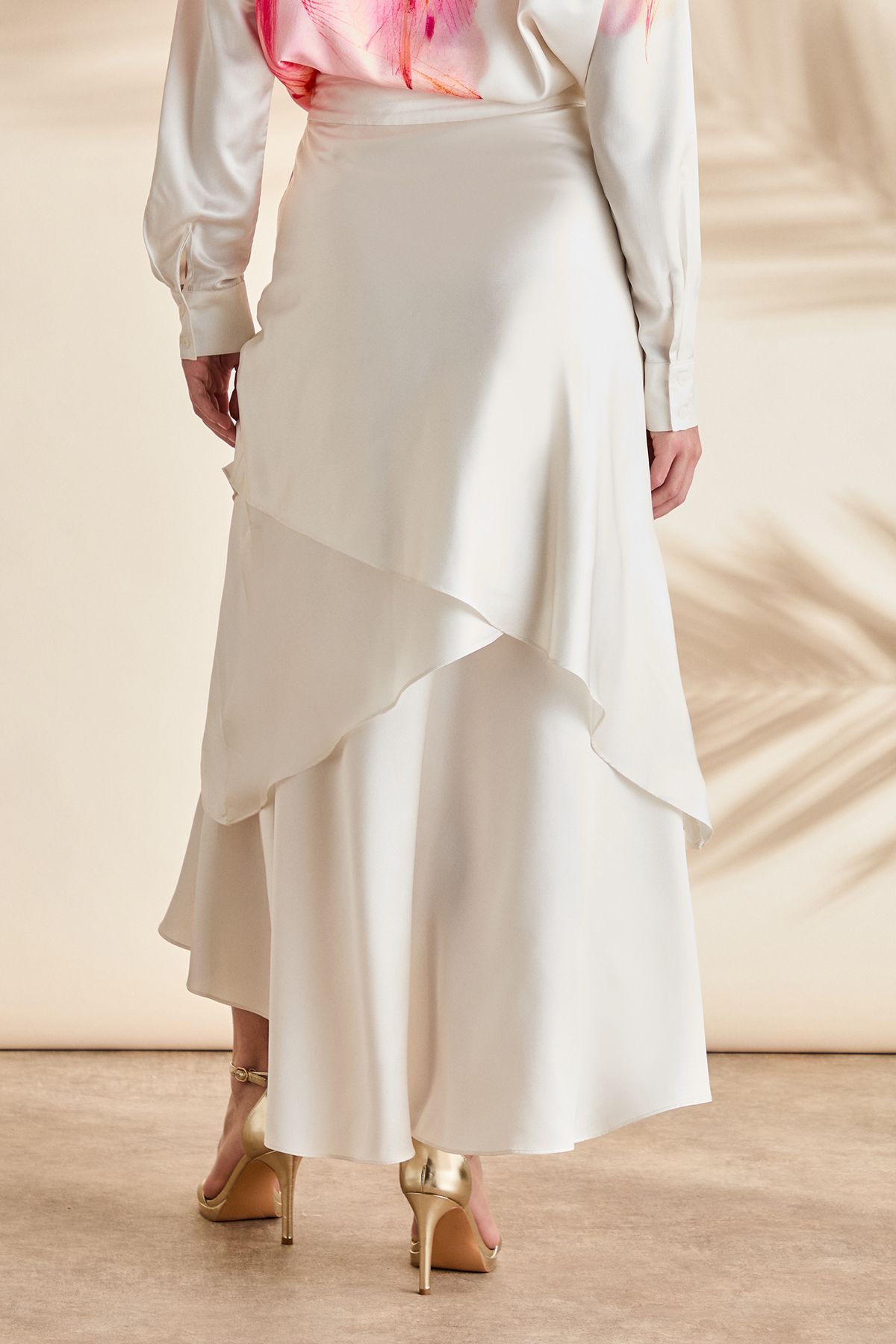 Coast Printed Satin High Low Hem Midi Skirt Ivory image 3