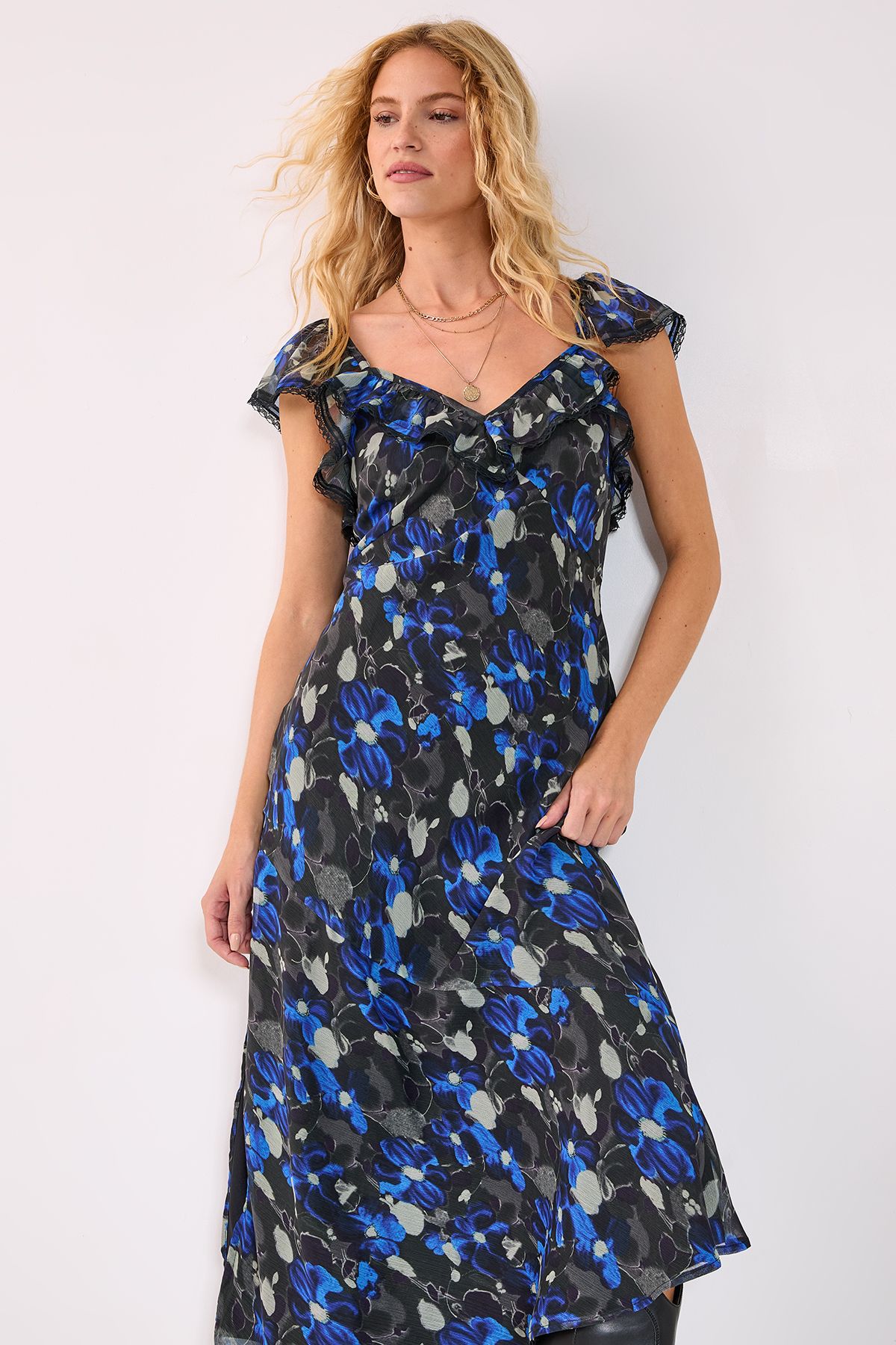 NastyGal Floral Chiffon Lace Trim Cap Sleeve Maxi Dress Blue image 2