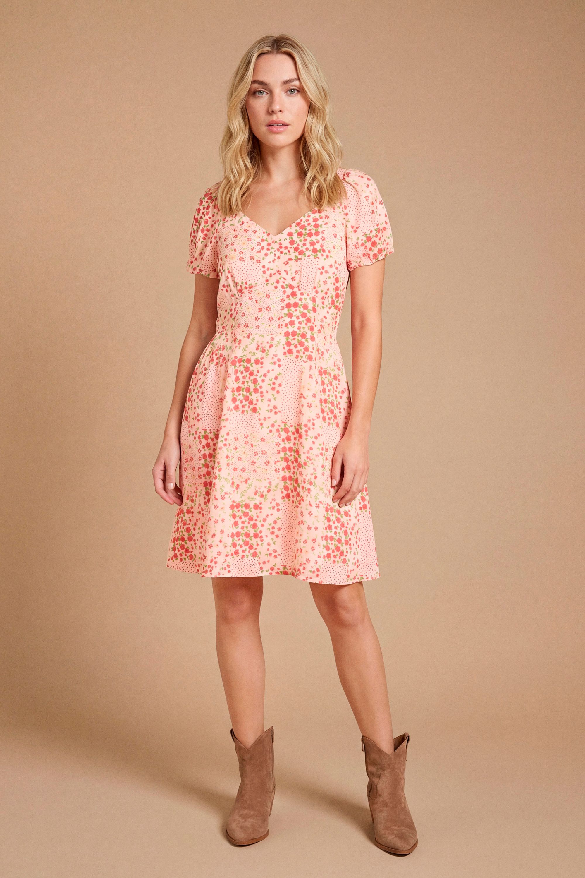 Dorothy Perkins Angel Sleeve Seam Detail Midi Dress Floral