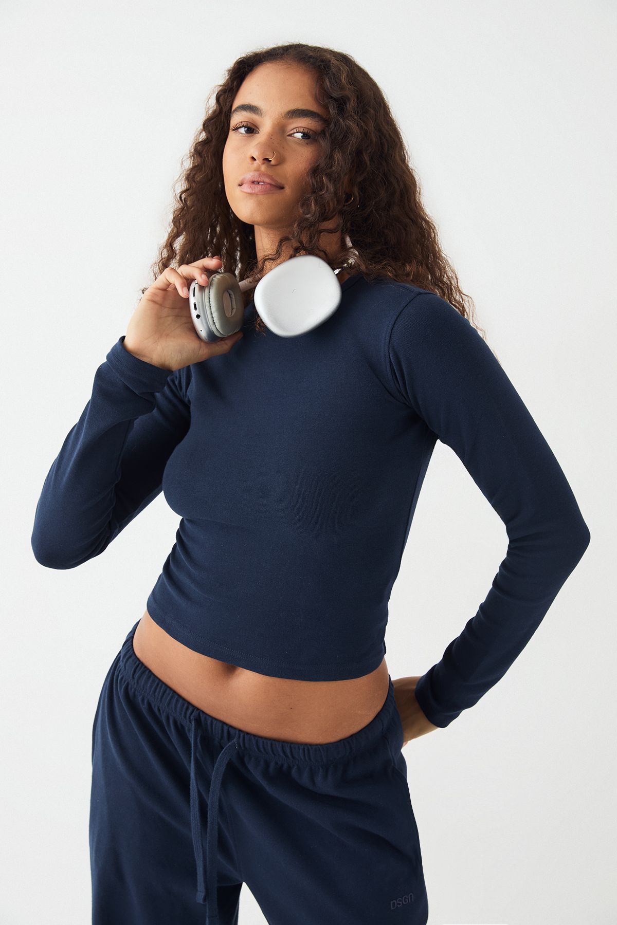 DSGN Studio DSGN Studio Embroidered Long Sleeve Top Navy image 3