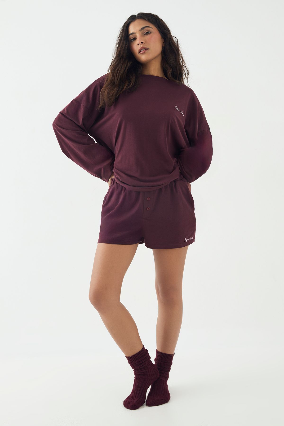 DSGN Studio DSGN Studio Lounge Long Sleeve Oversized Supersoft T-Shirt Burgundy image 3