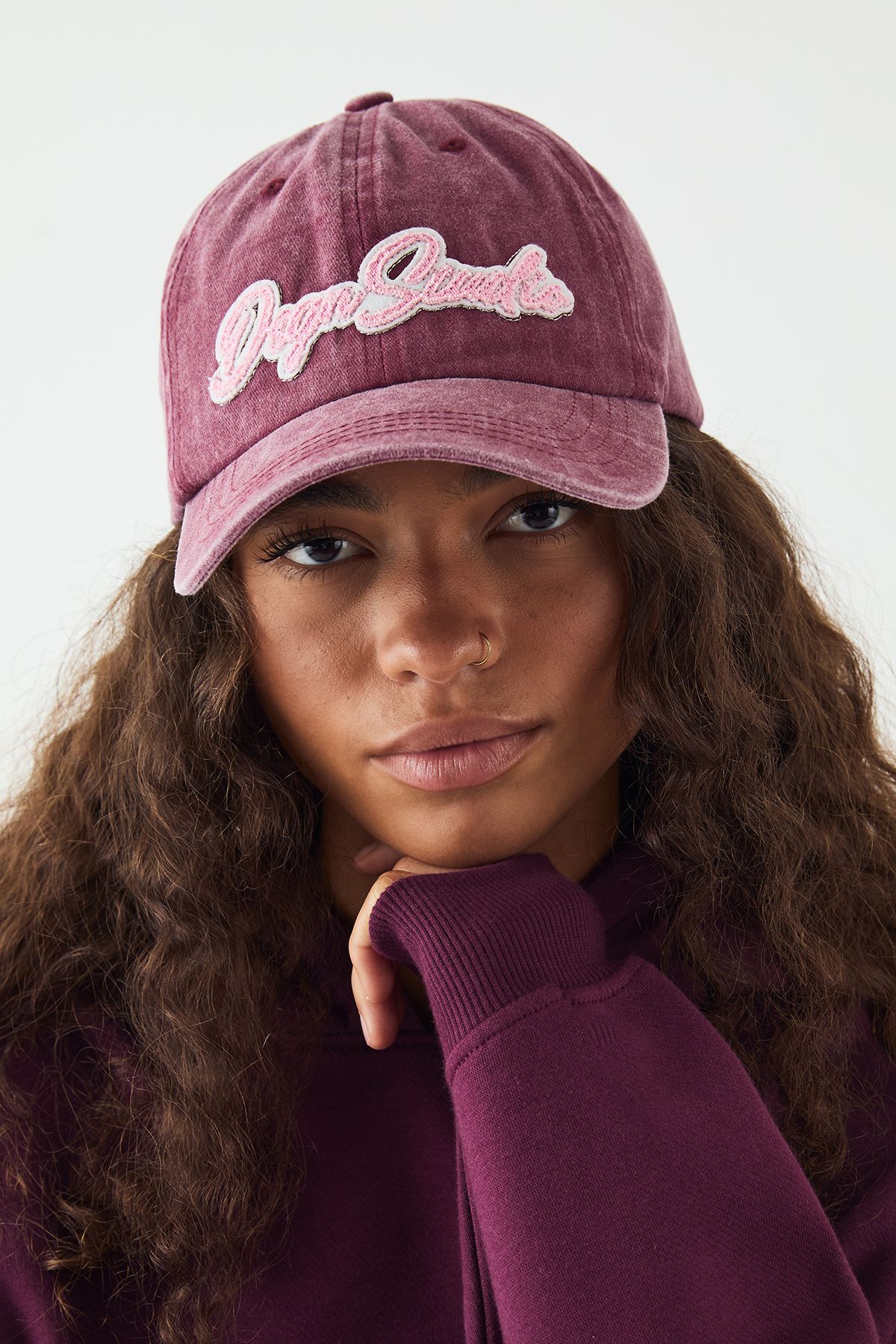 DSGN Studio DSGN Studio Applique Washed Cap Burgundy image 1