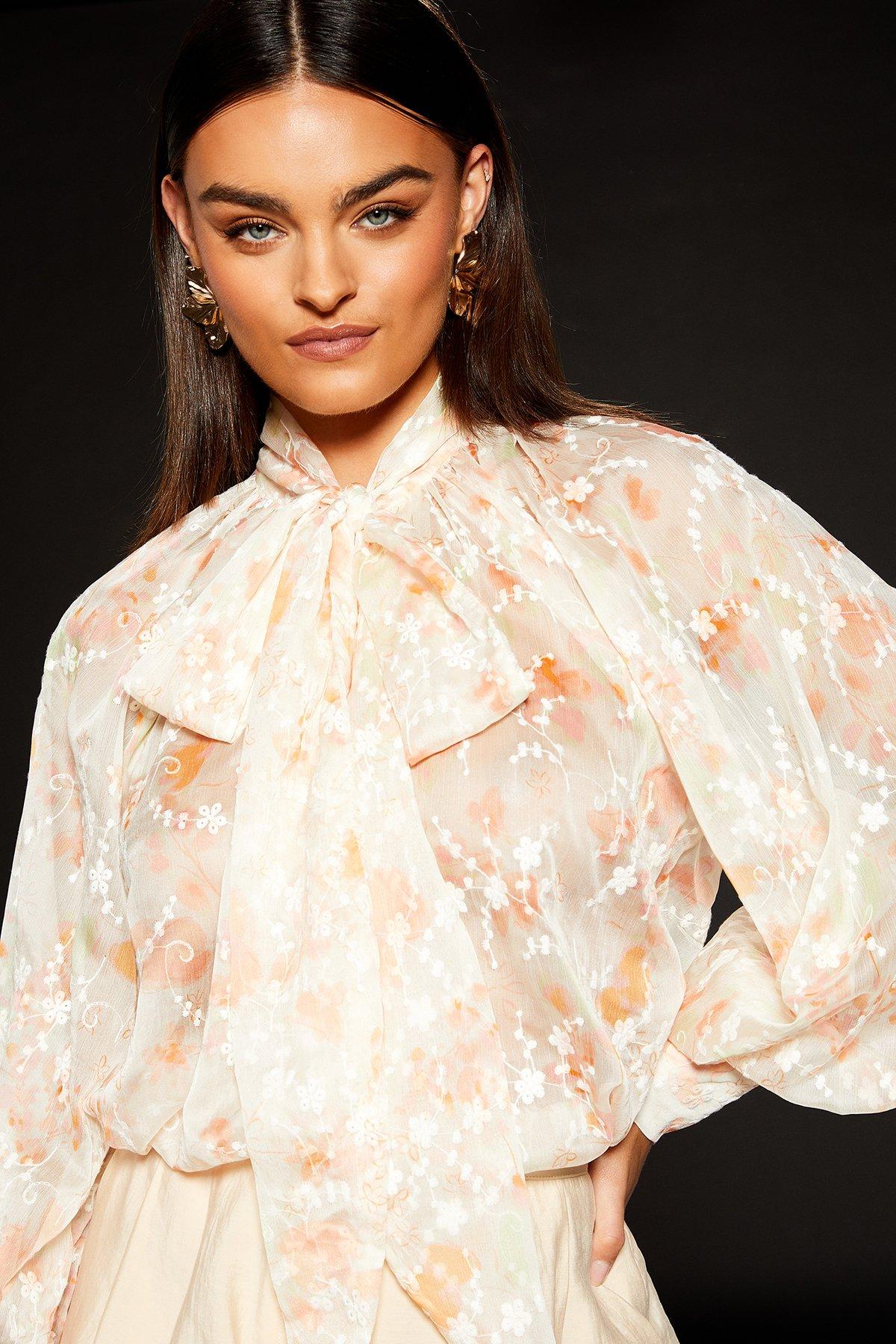 RUNWAY 1.8.1.8 Runway 1.8.1.8 Embroidery Tie Neck Blouse With Diamante Buttons Ivory image 4