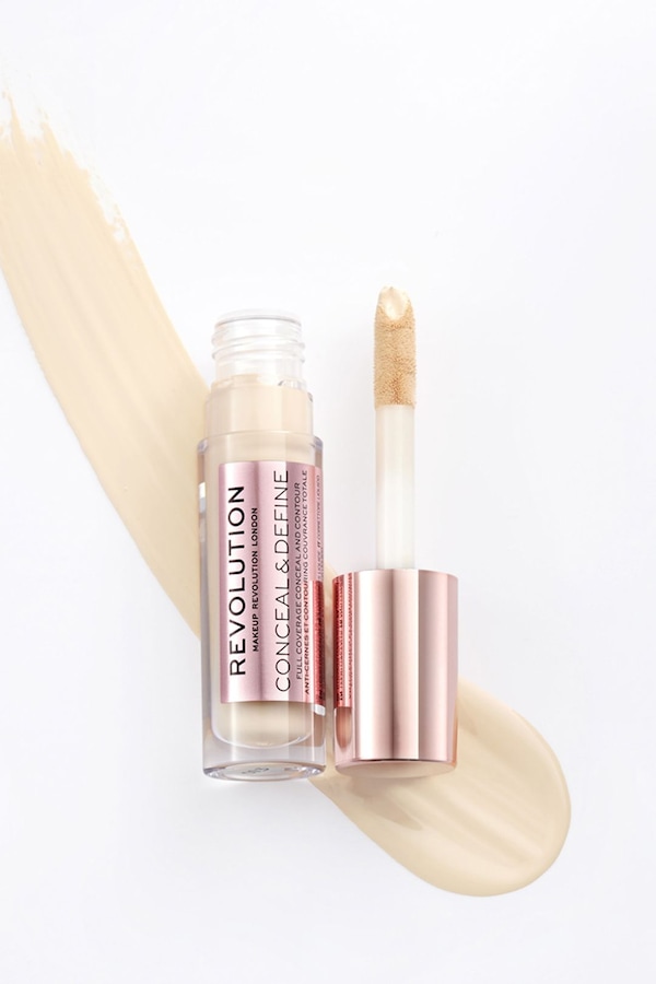 Revolution Conceal & Define Concealer C0_3