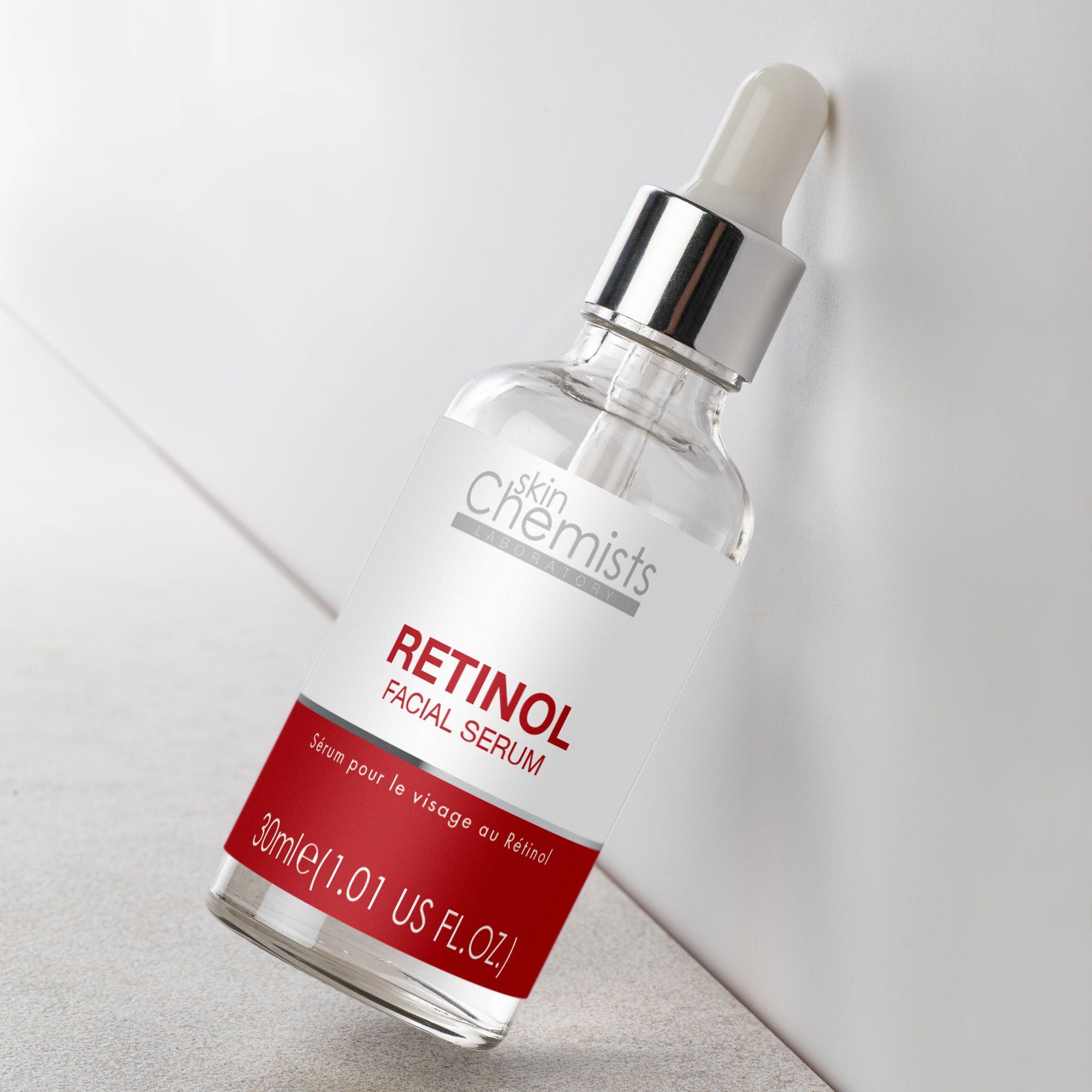 skinChemists professional Anti-Ageing Retinol Facial Serum 30ml image 3