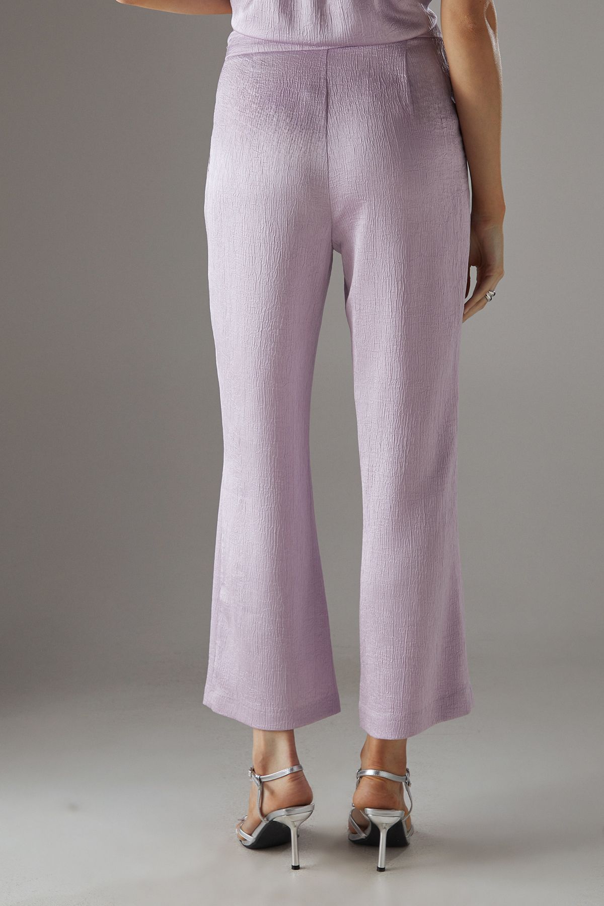 Warehouse Crushed Satin Kickflare Cropped Trousers Lilac image 4