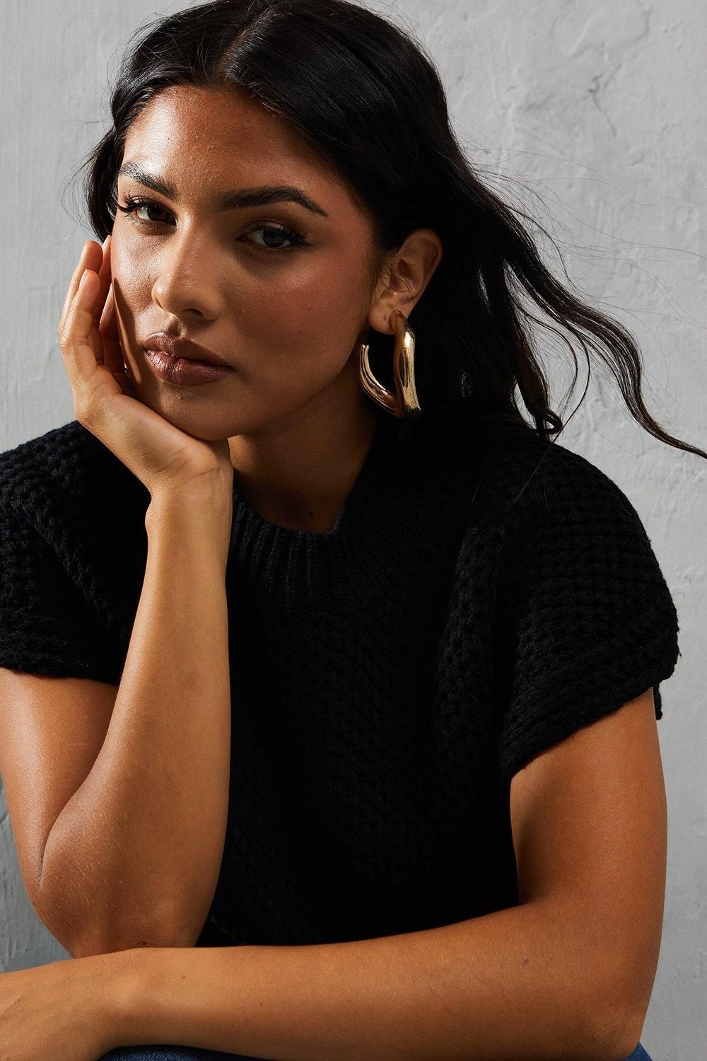 MissPap Knitted Cap Sleeve Dipped Hem Jumper Black image 4