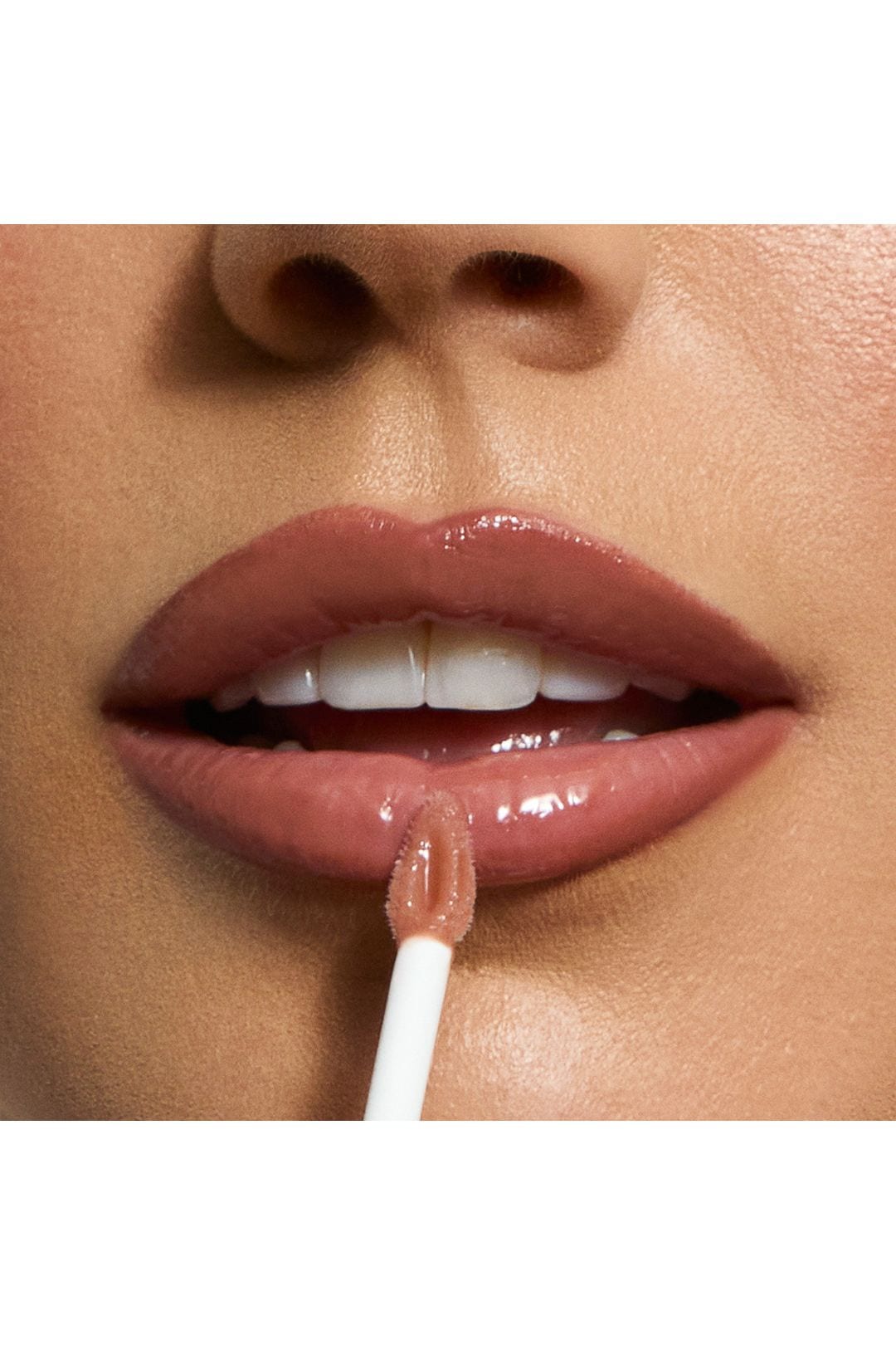 SOSU Cosmetics Satin Lipglaze 6ml Almond Butter image 2